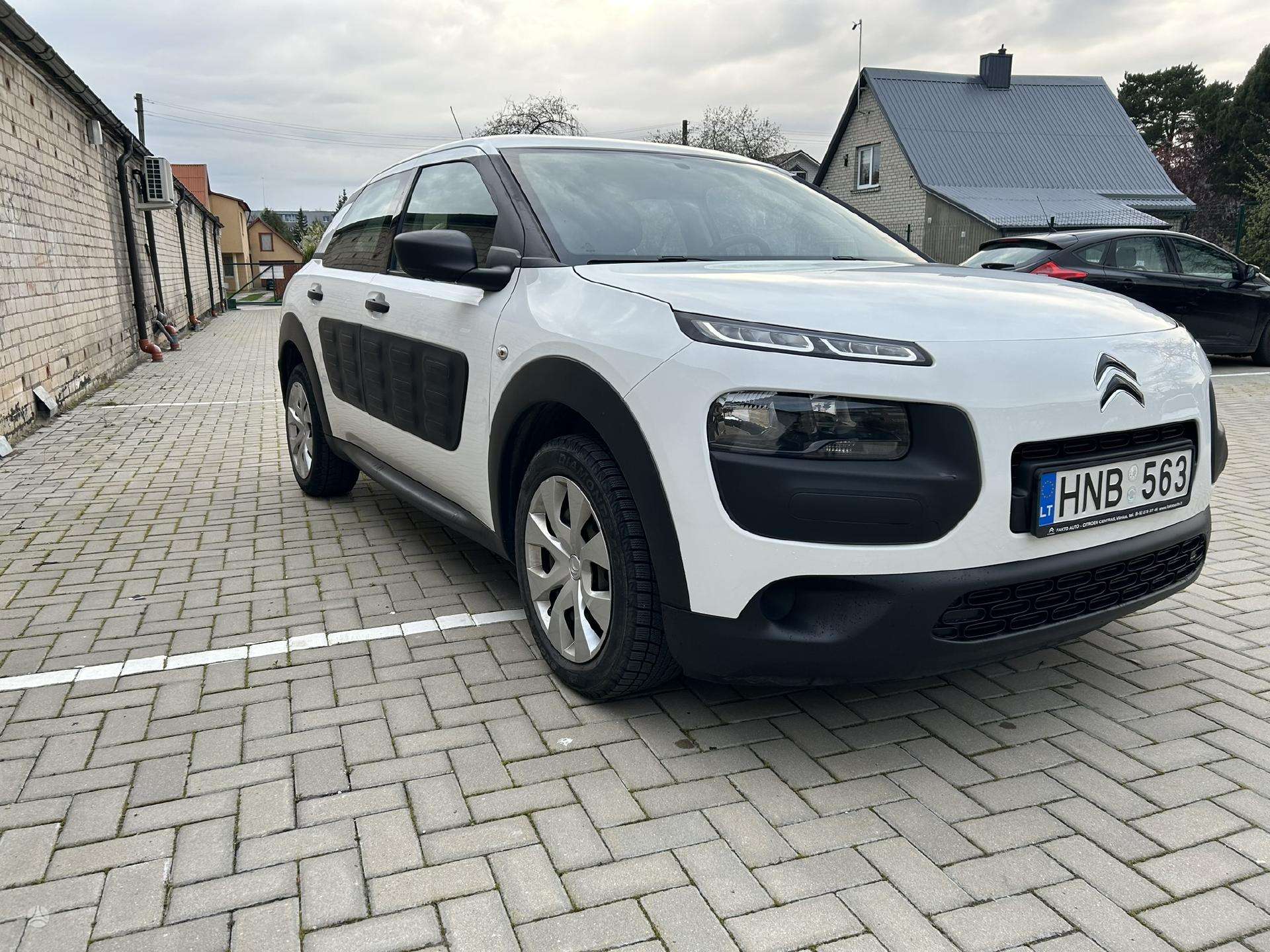 Citroen C4 Cactus, 1.2 l., Внедорожник / Кроссовер 2015-01 m., | A25690290