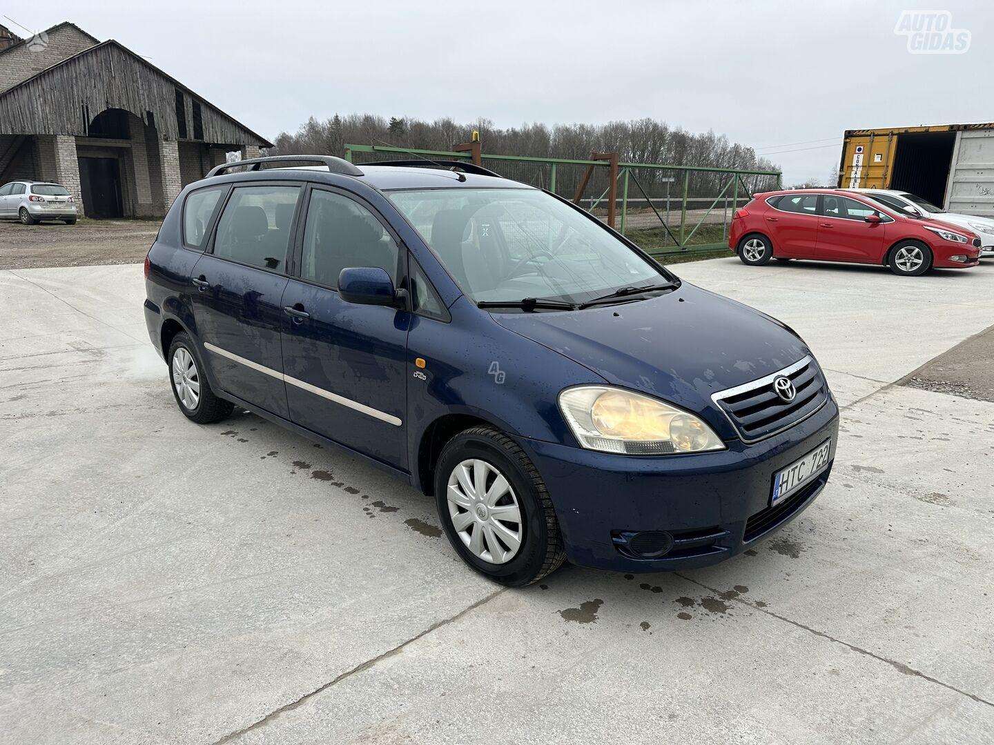 Toyota Avensis Verso, 2.0 l., Пассажирский микроавтобус 2002 m., | A25886632