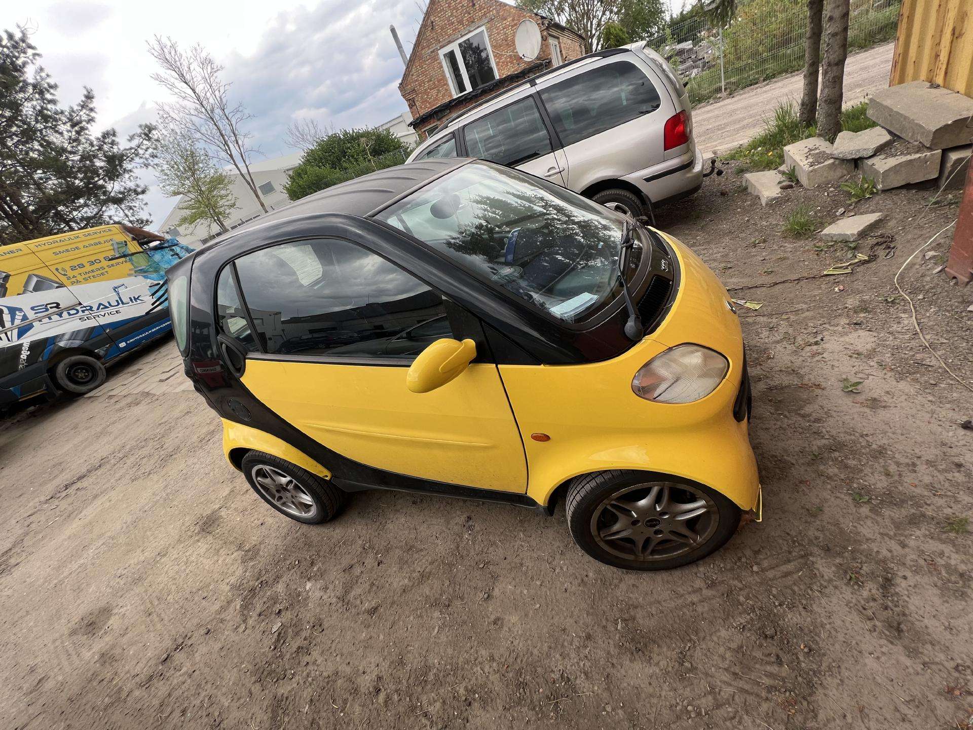 Smart Fortwo dalimis. Skerdžiam smart us orginalios naudotos automobilių da  2003 m., | A26503368