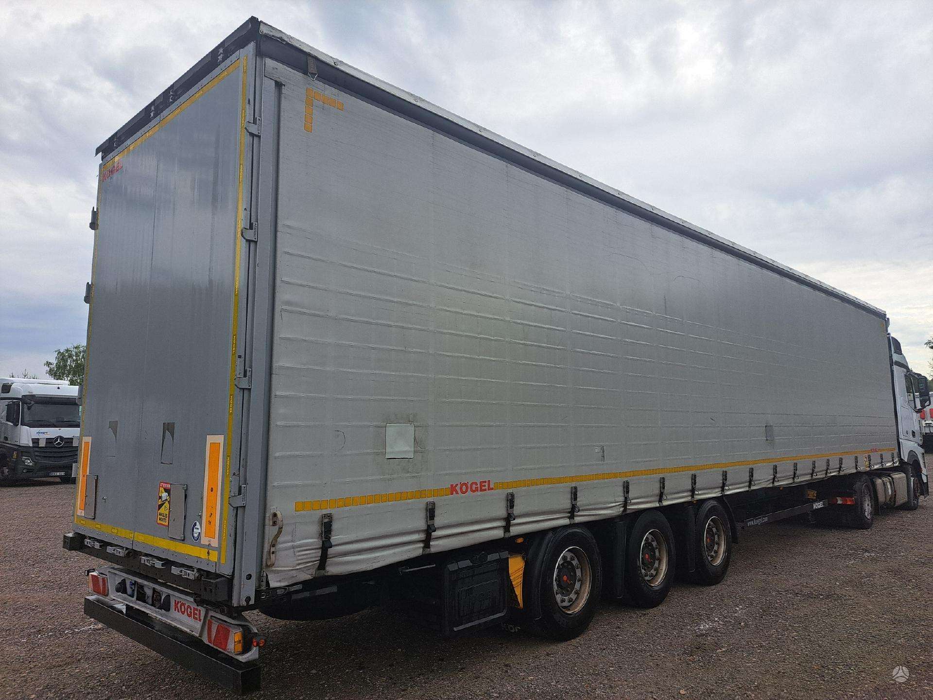 Kögel SN24 Mega