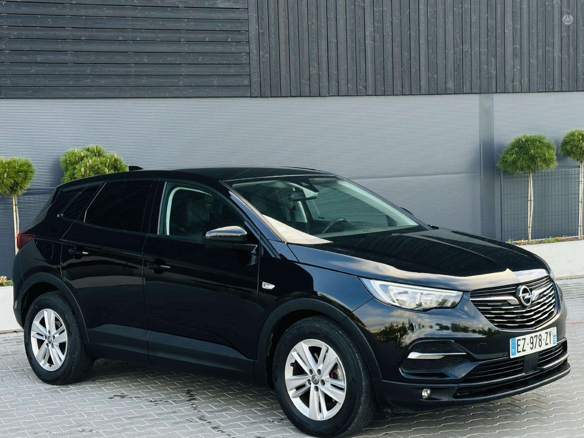 Opel Grandland X, 1.6 l., visureigis / krosoveris 2018-12 m Opel Grandland X, 1.6 l., visureigis / krosoveris 2018-12 m