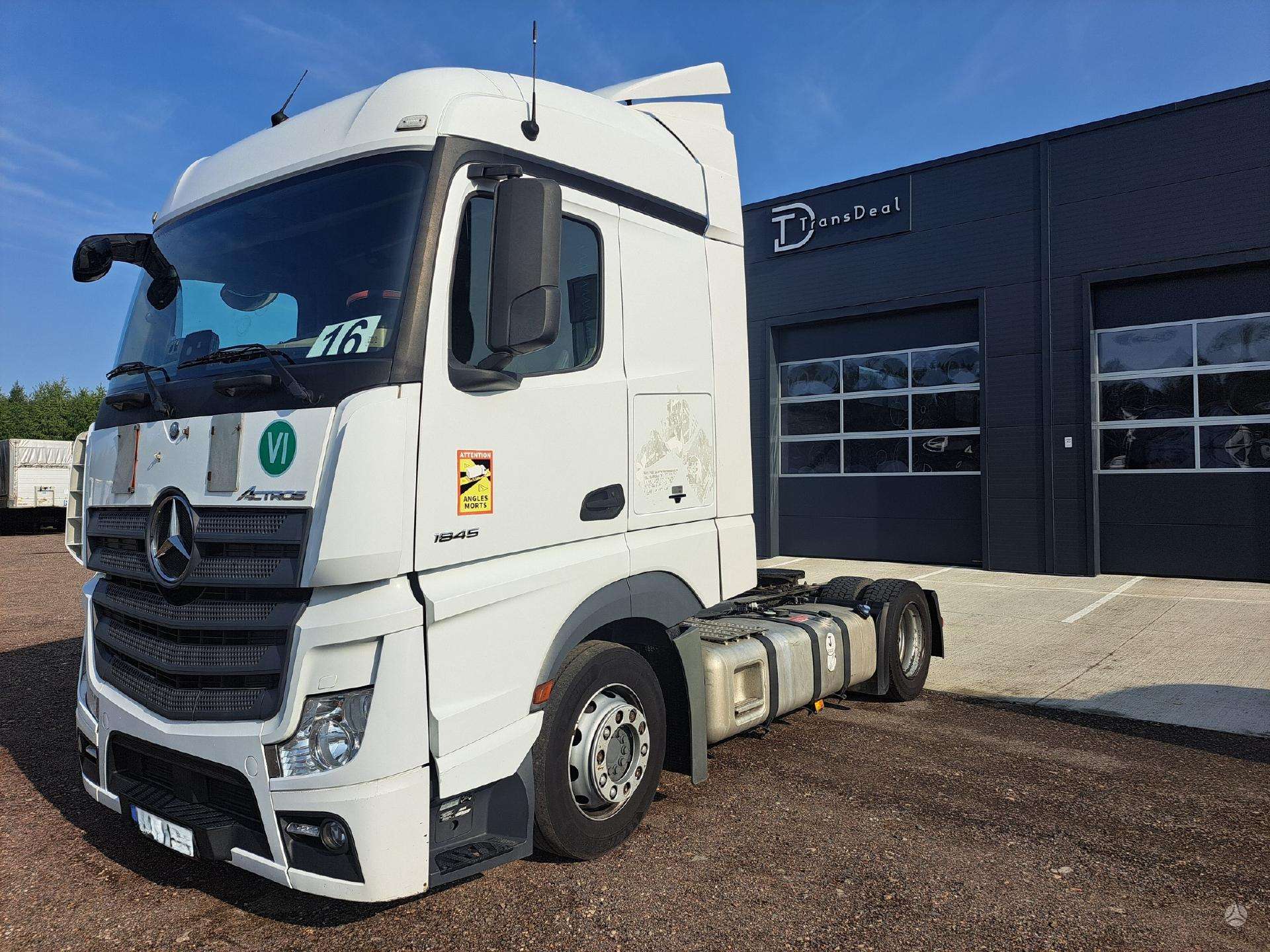 Mercedes-Benz Actros 1845 Mega