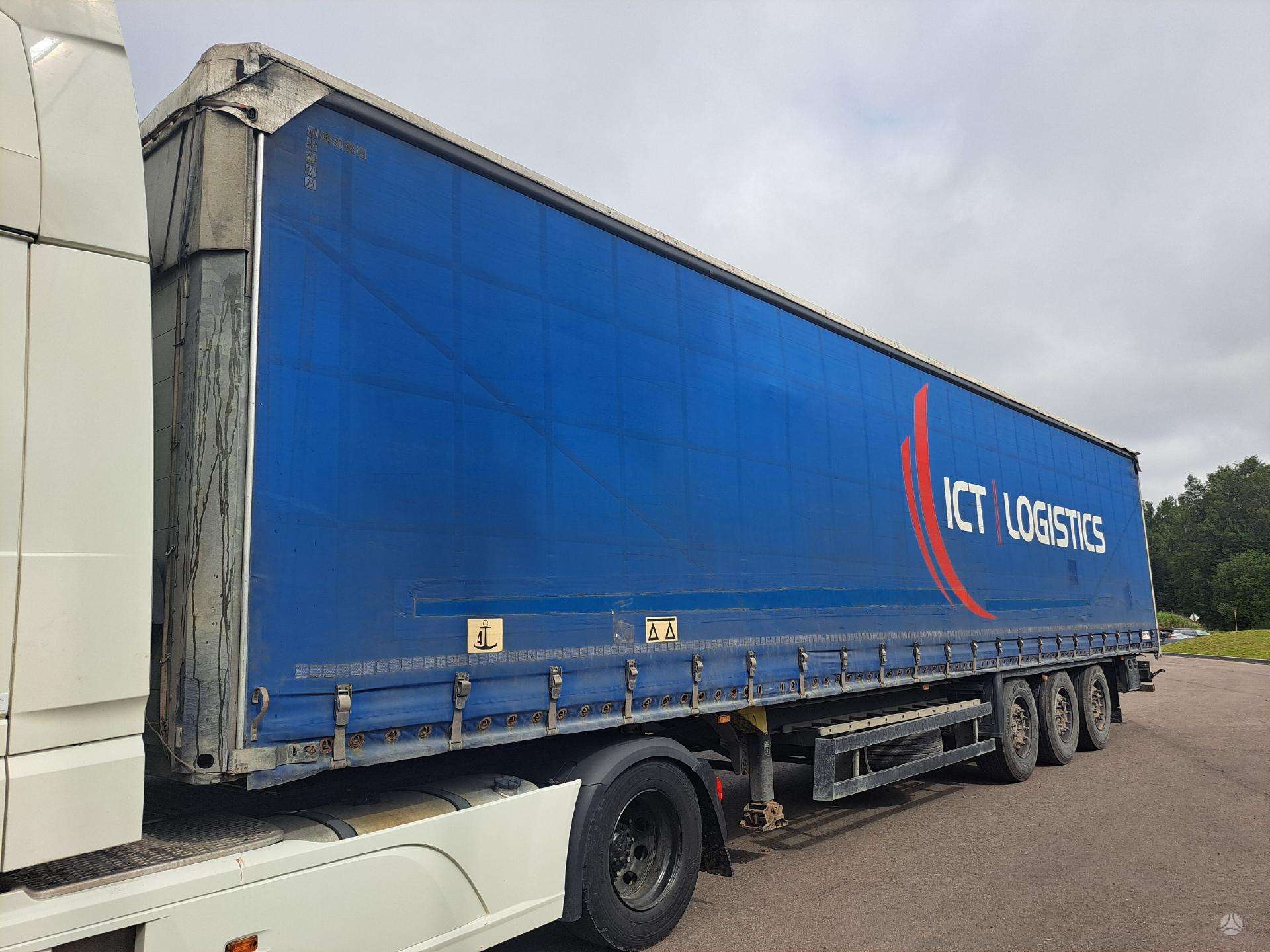 Schmitz SCS 24, lifting roof