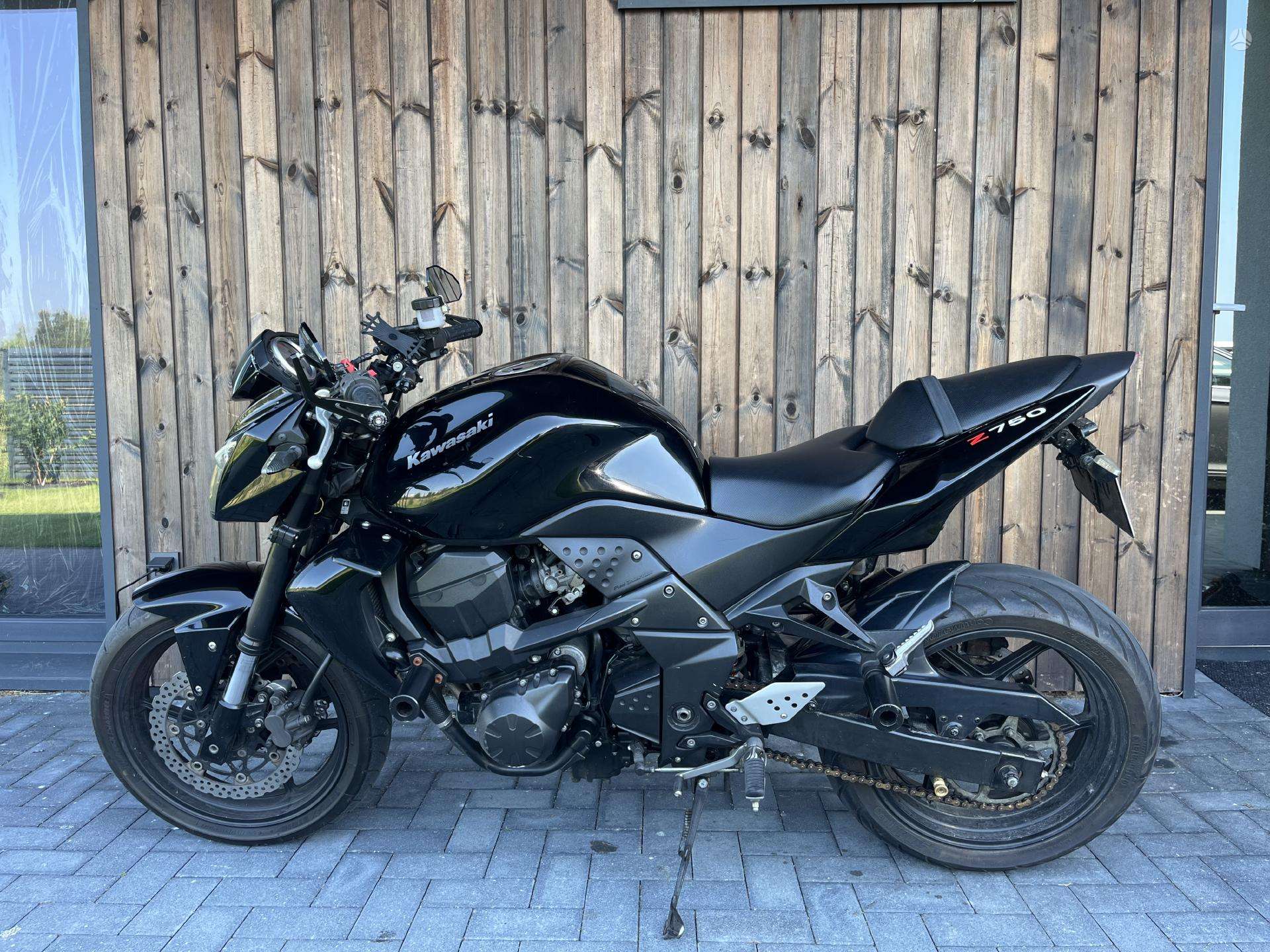 Kawasaki Z 750cc, street / klasikiniai 2010-07 m., | A28902971