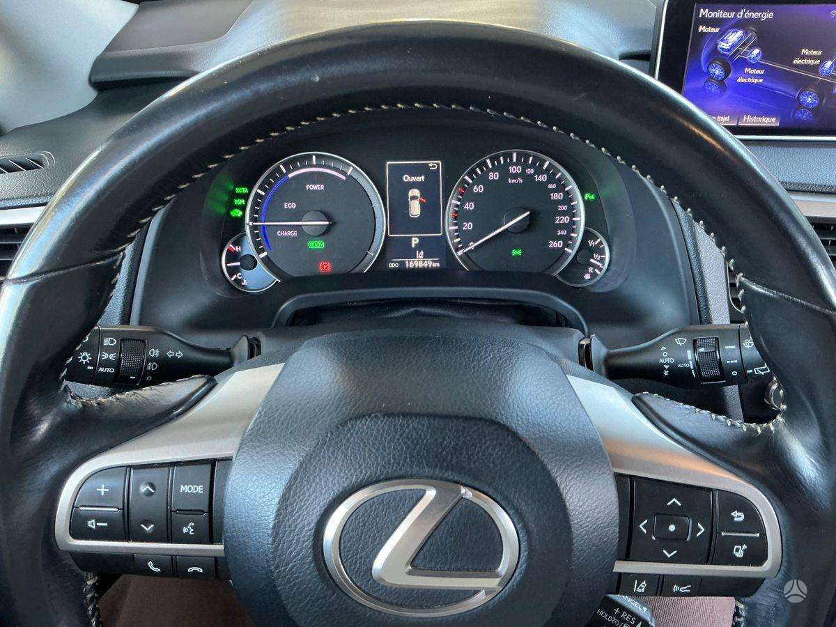 Lexus