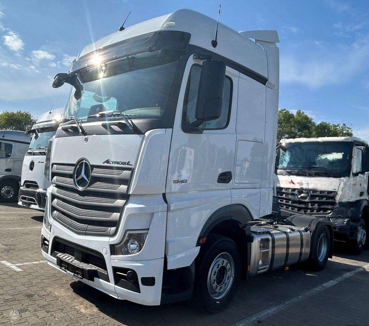Mercedes-Benz Actros 1848