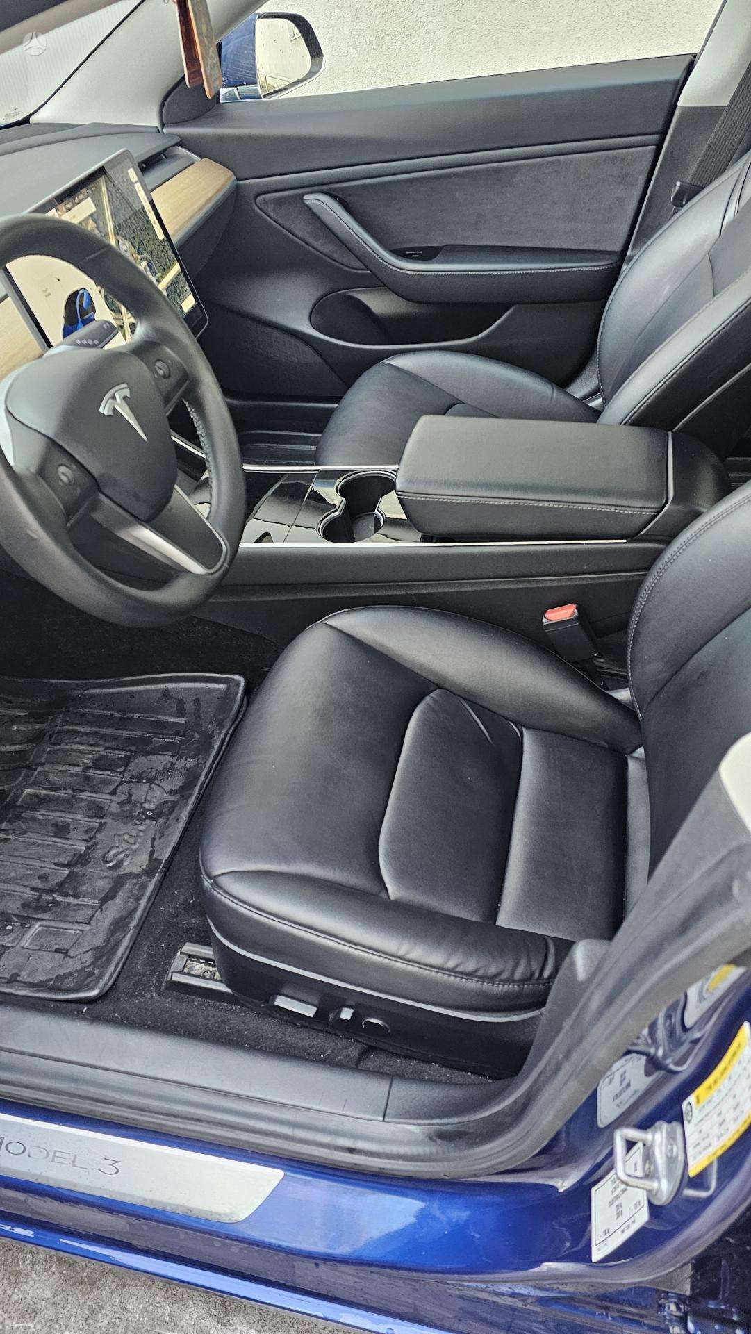 2020 Tesla Model 3 photo 7