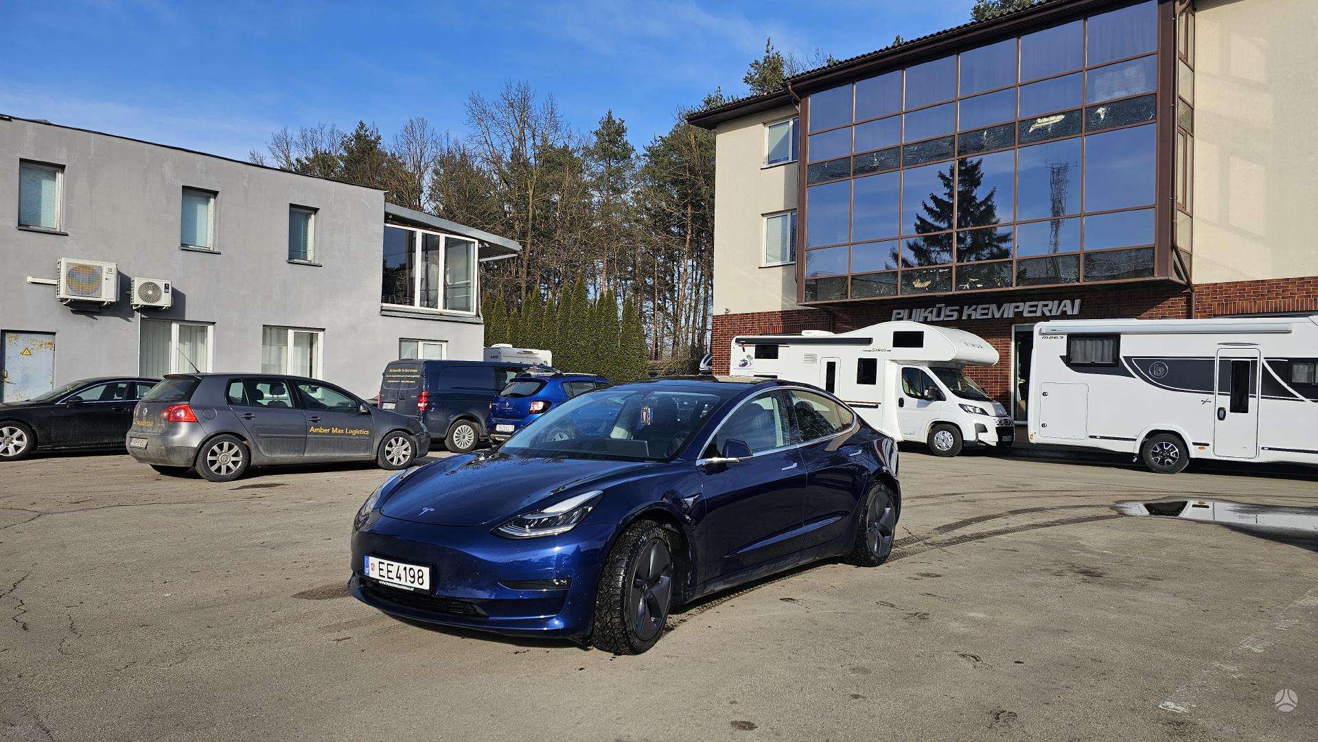 2020 Tesla Model 3