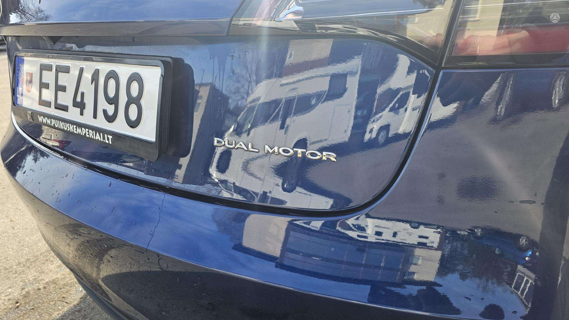 2020 Tesla Model 3 photo 4