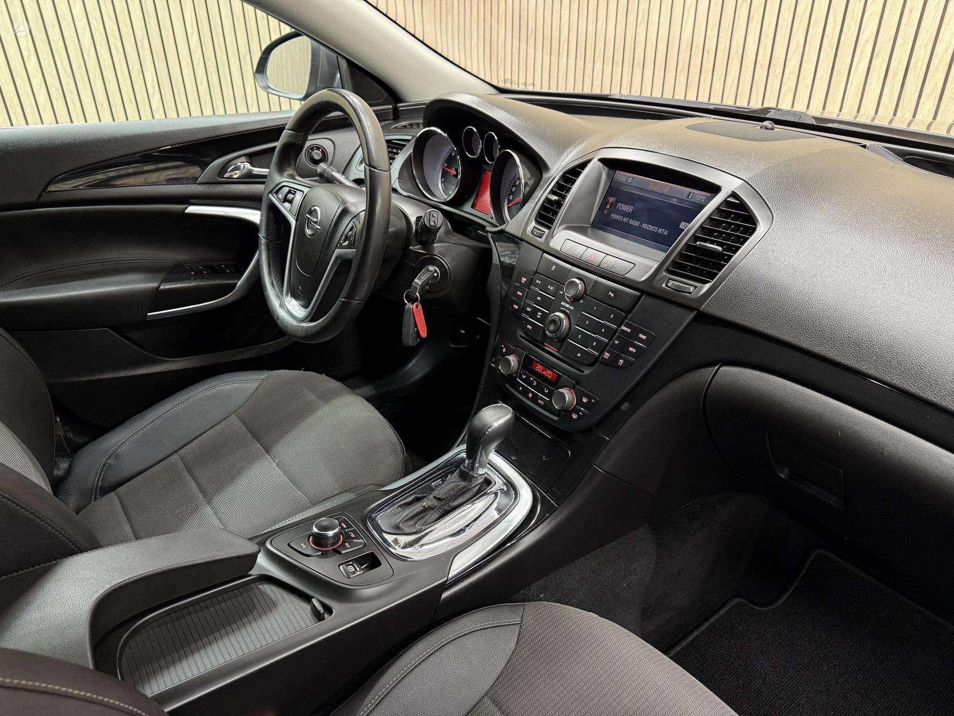 Opel Insignia