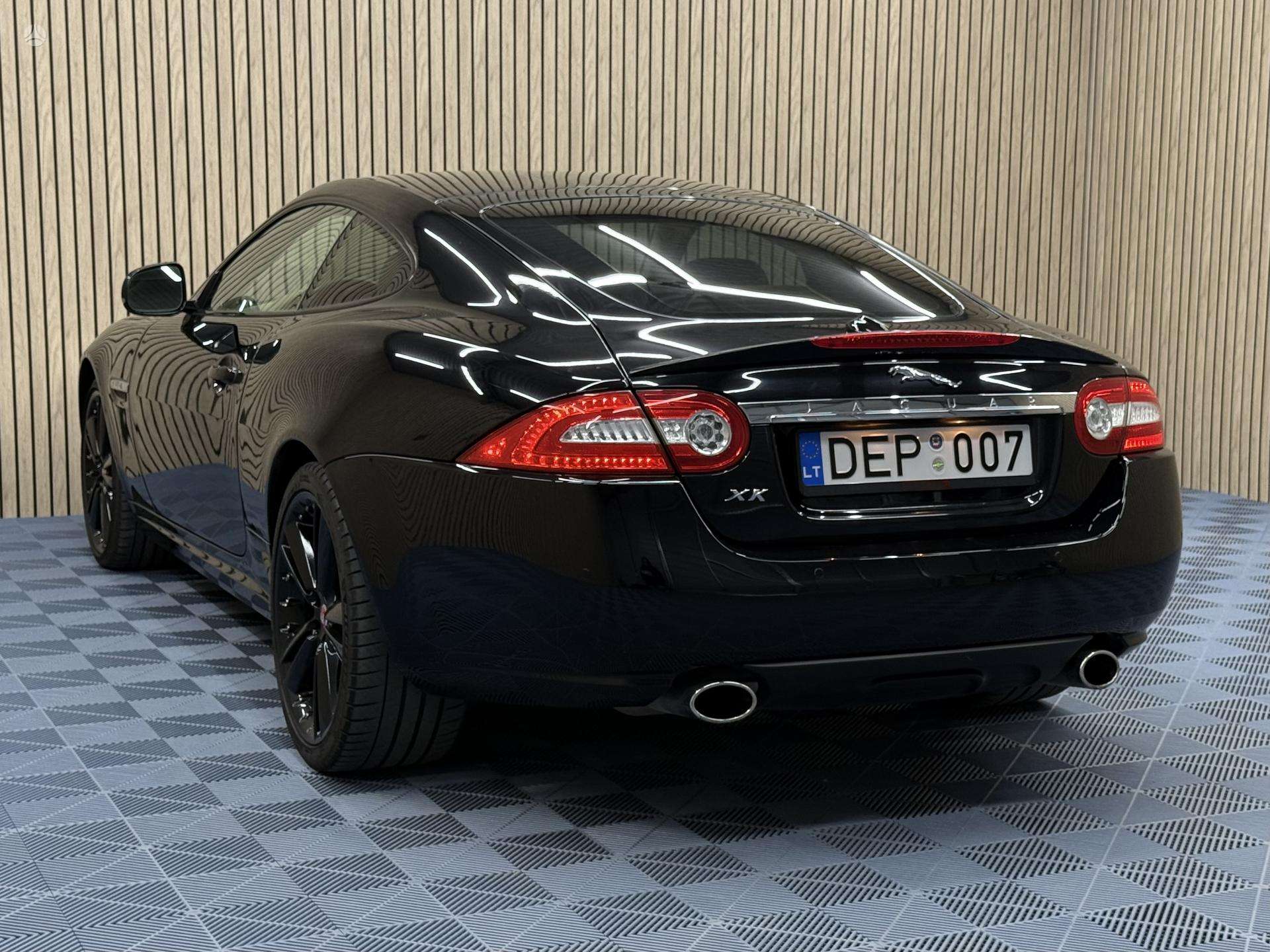 Jaguar XK
