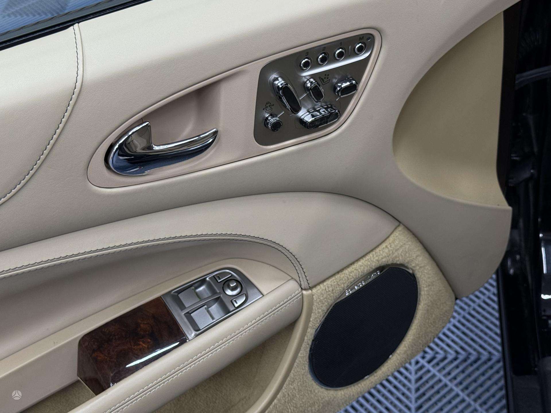 Jaguar XK