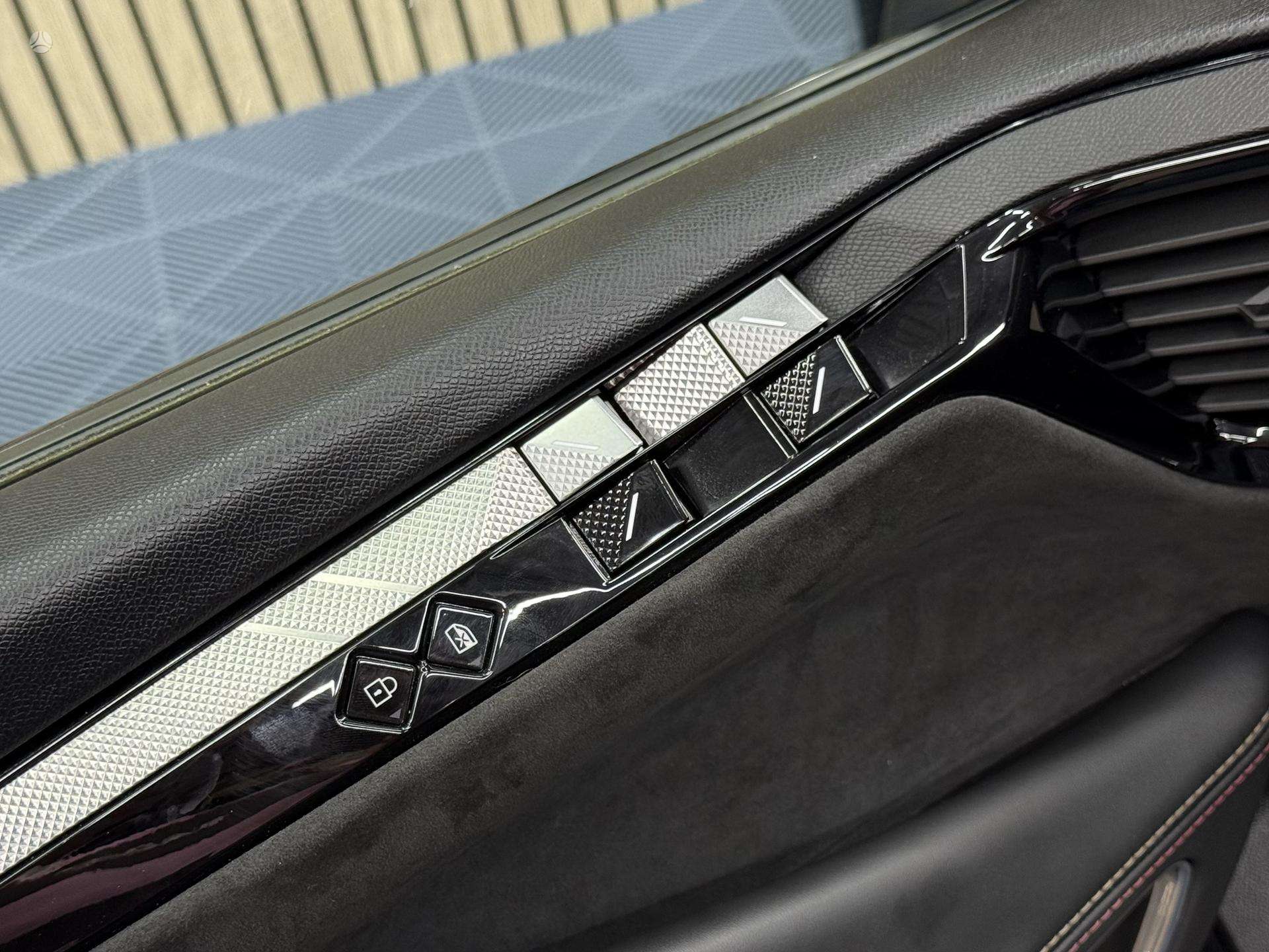 DS Automobiles DS4