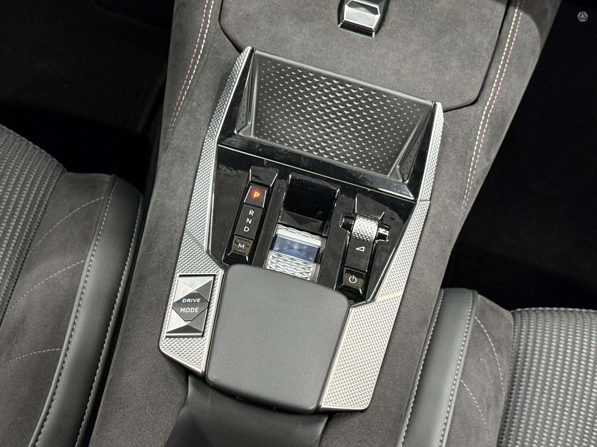 DS Automobiles DS4