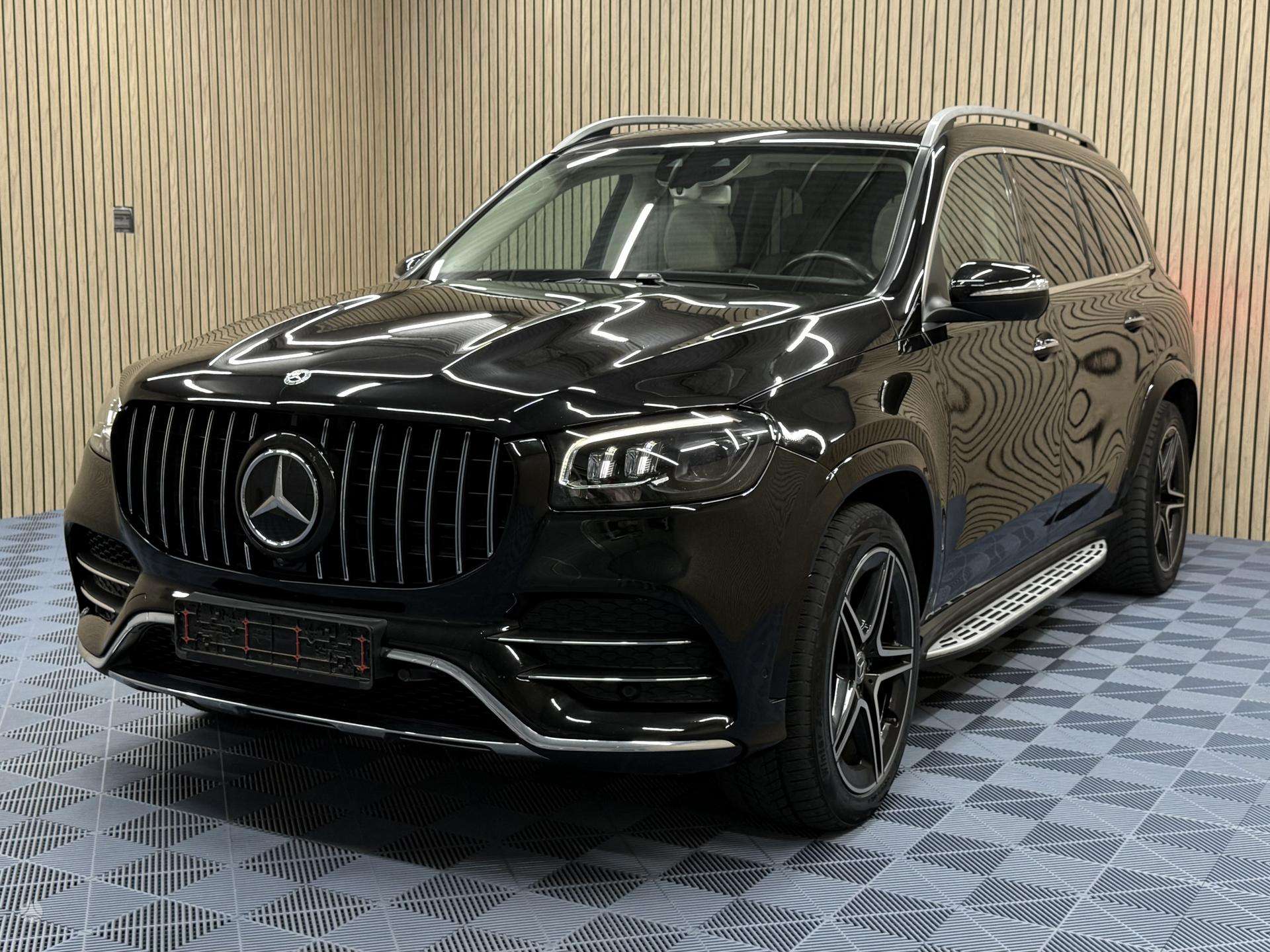 Mercedes-Benz GLS400