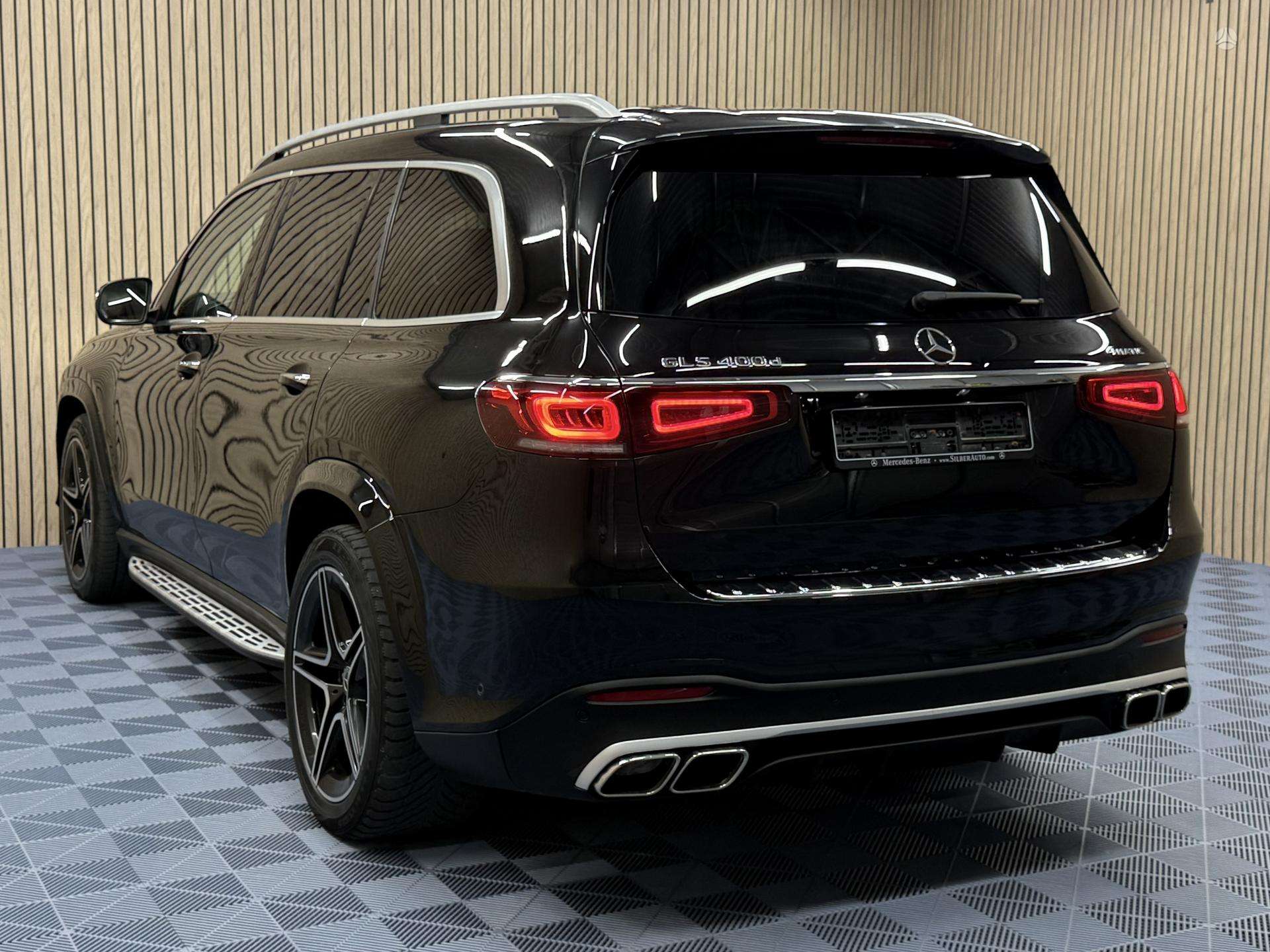Mercedes-Benz GLS400