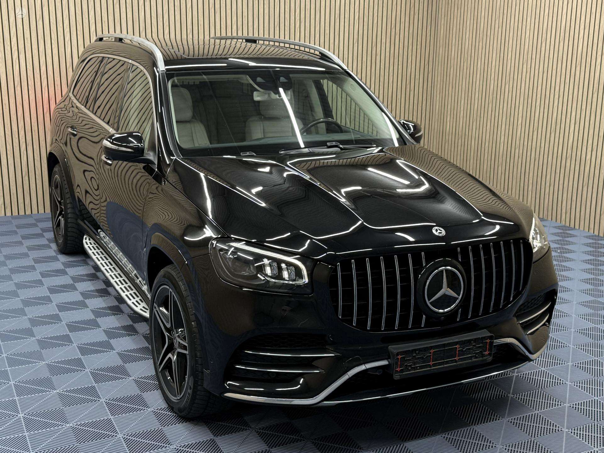 Mercedes-Benz GLS400