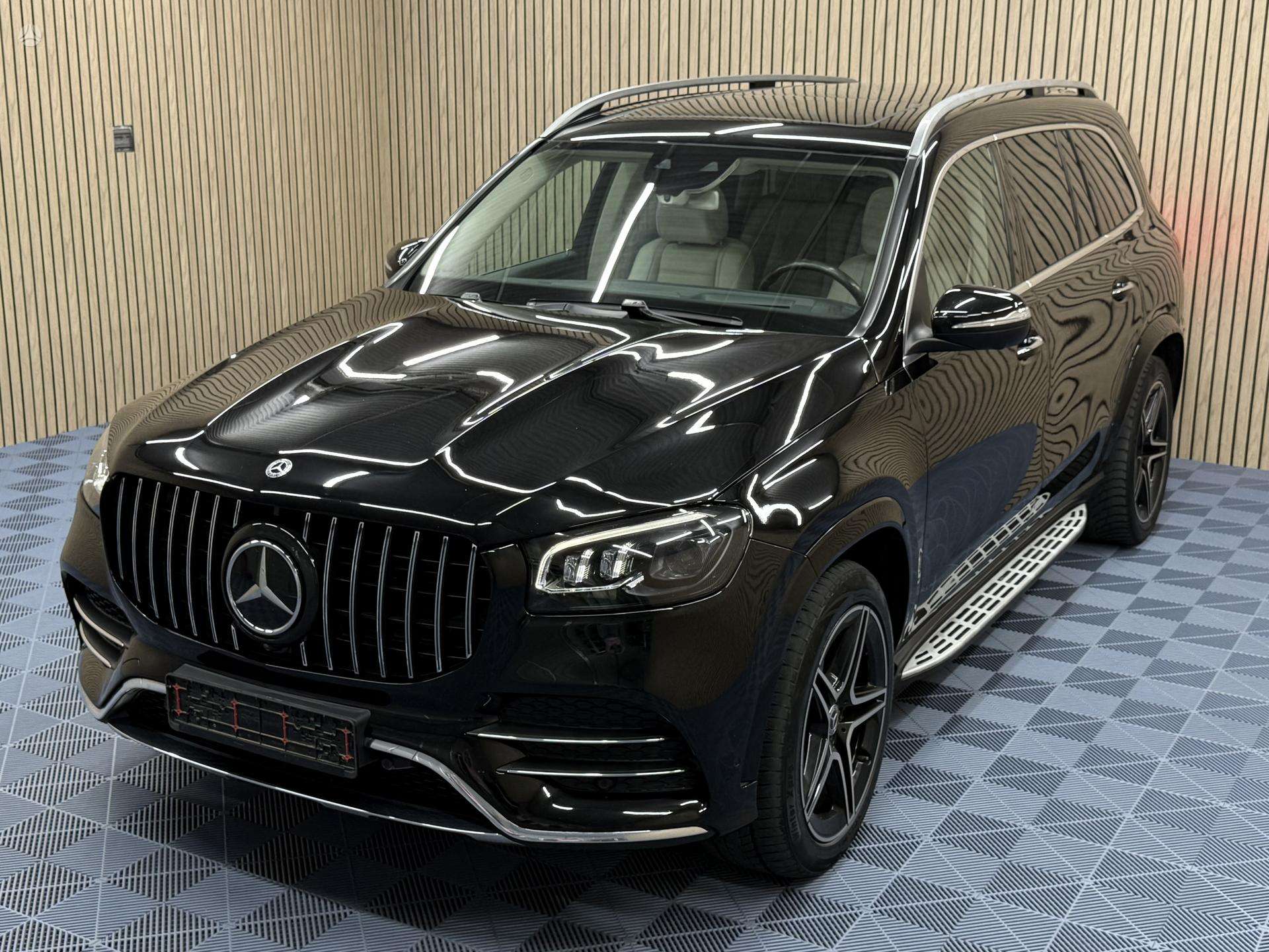 Mercedes-Benz GLS400