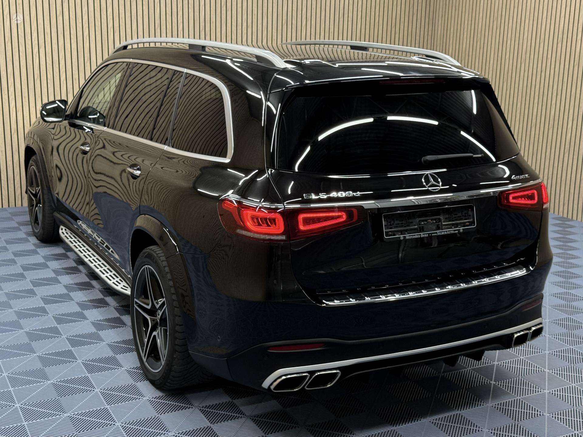 Mercedes-Benz GLS400