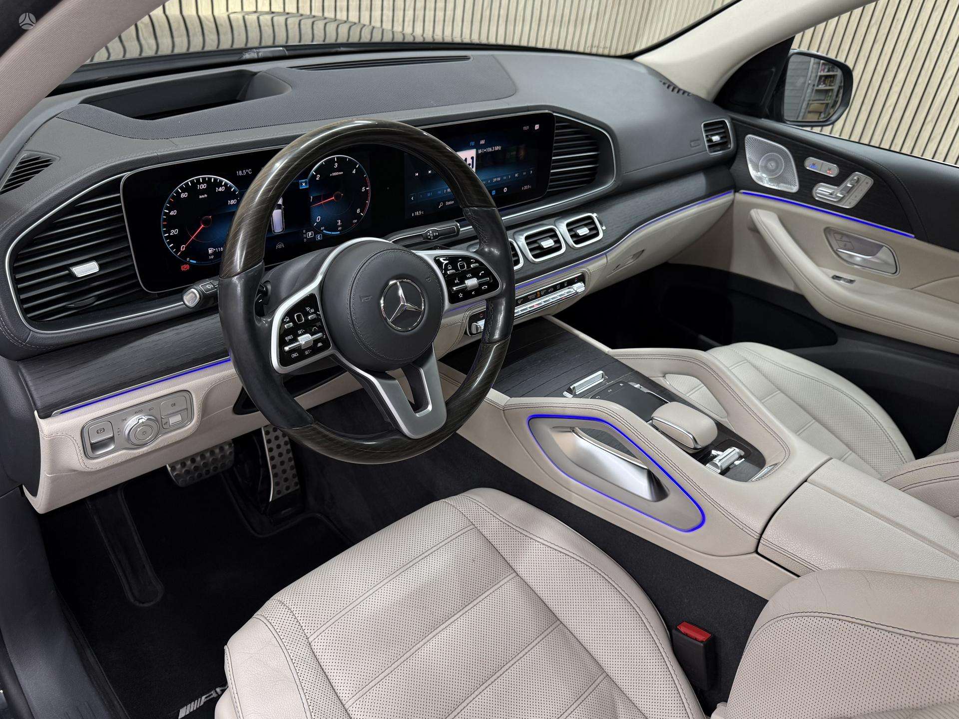 Mercedes-Benz GLS400