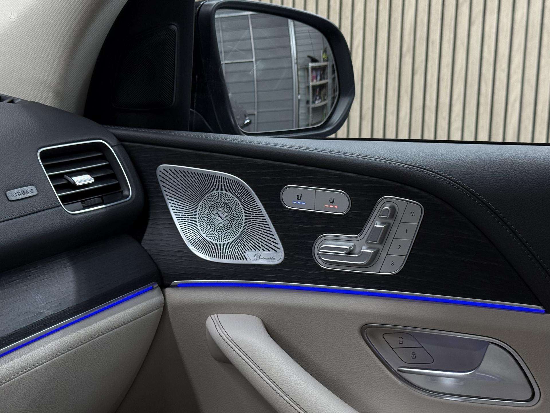 Mercedes-Benz GLS400