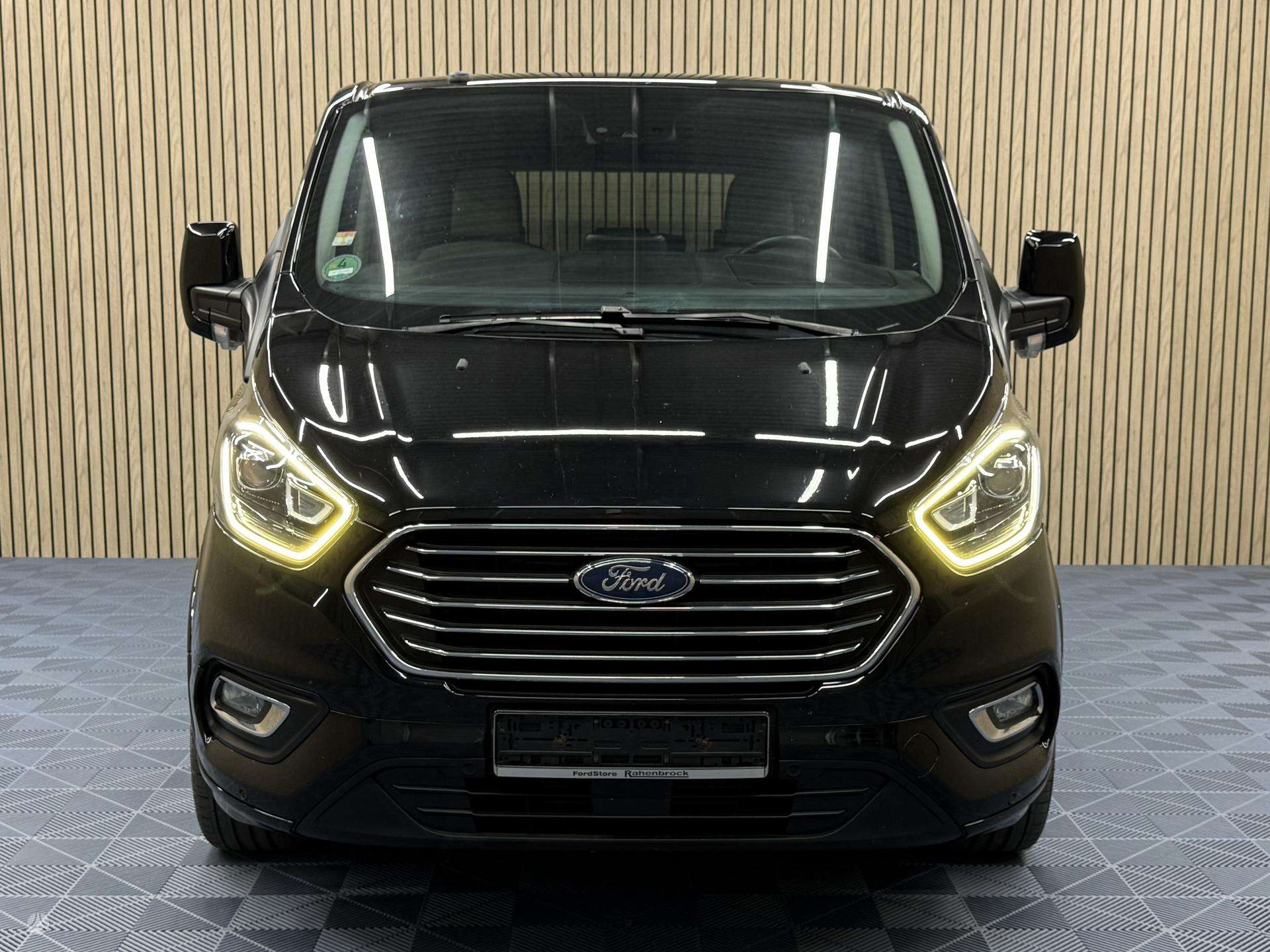 Ford Tourneo Custom