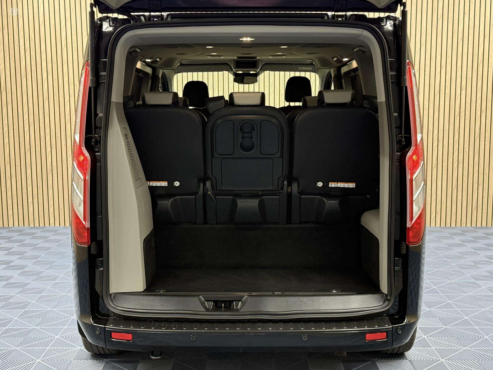 Ford Tourneo Custom