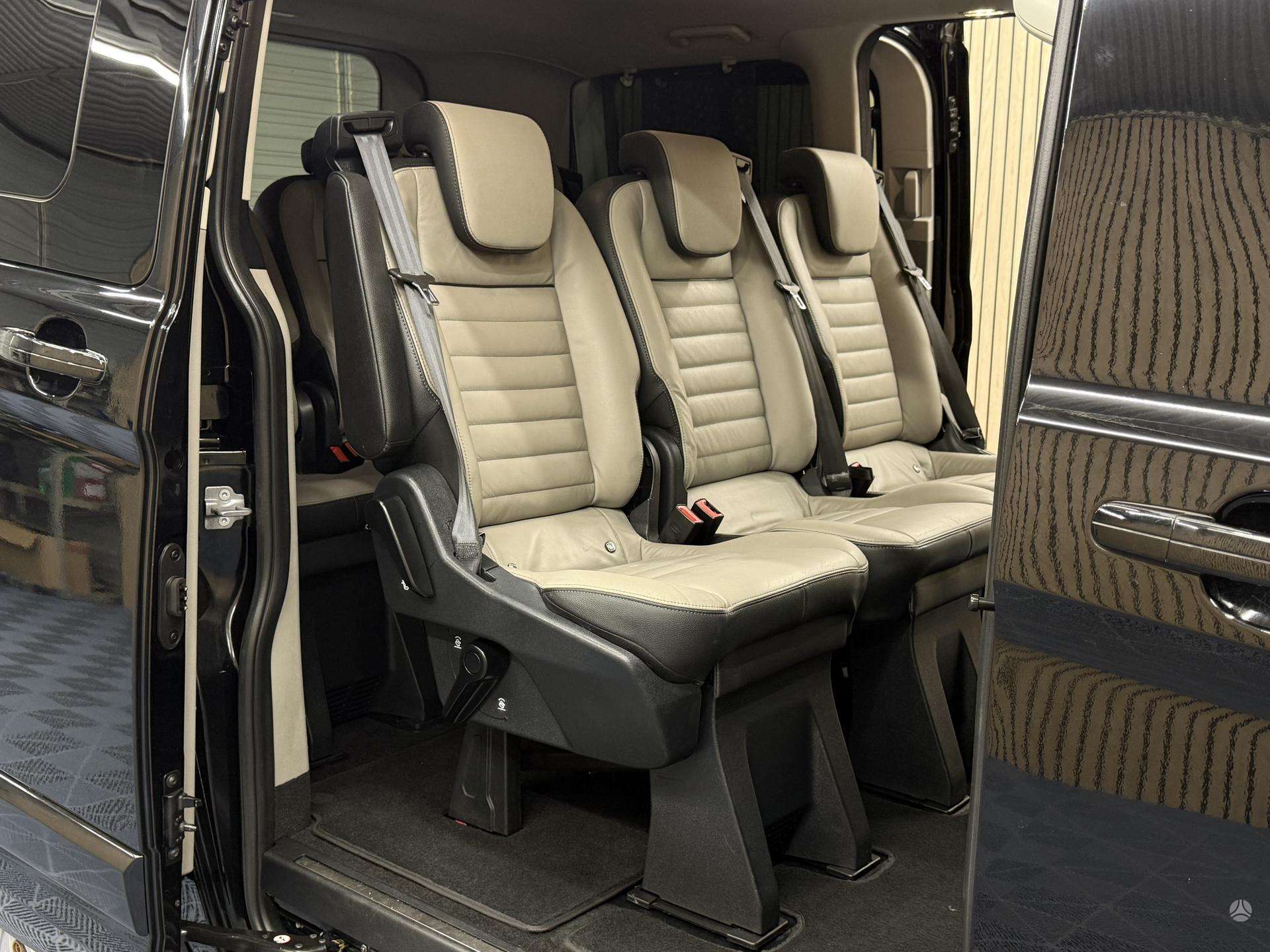 Ford Tourneo Custom