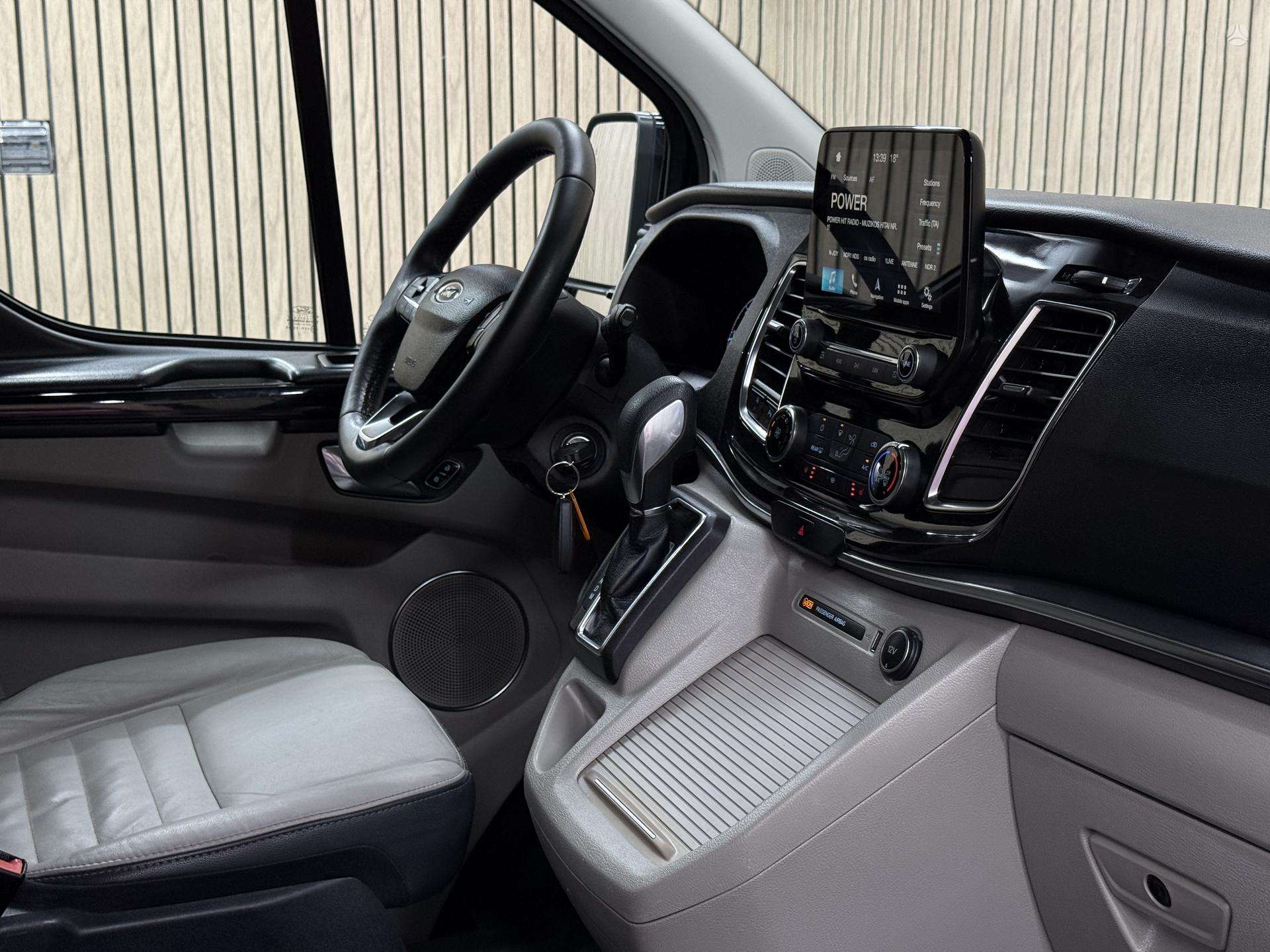 Ford Tourneo Custom