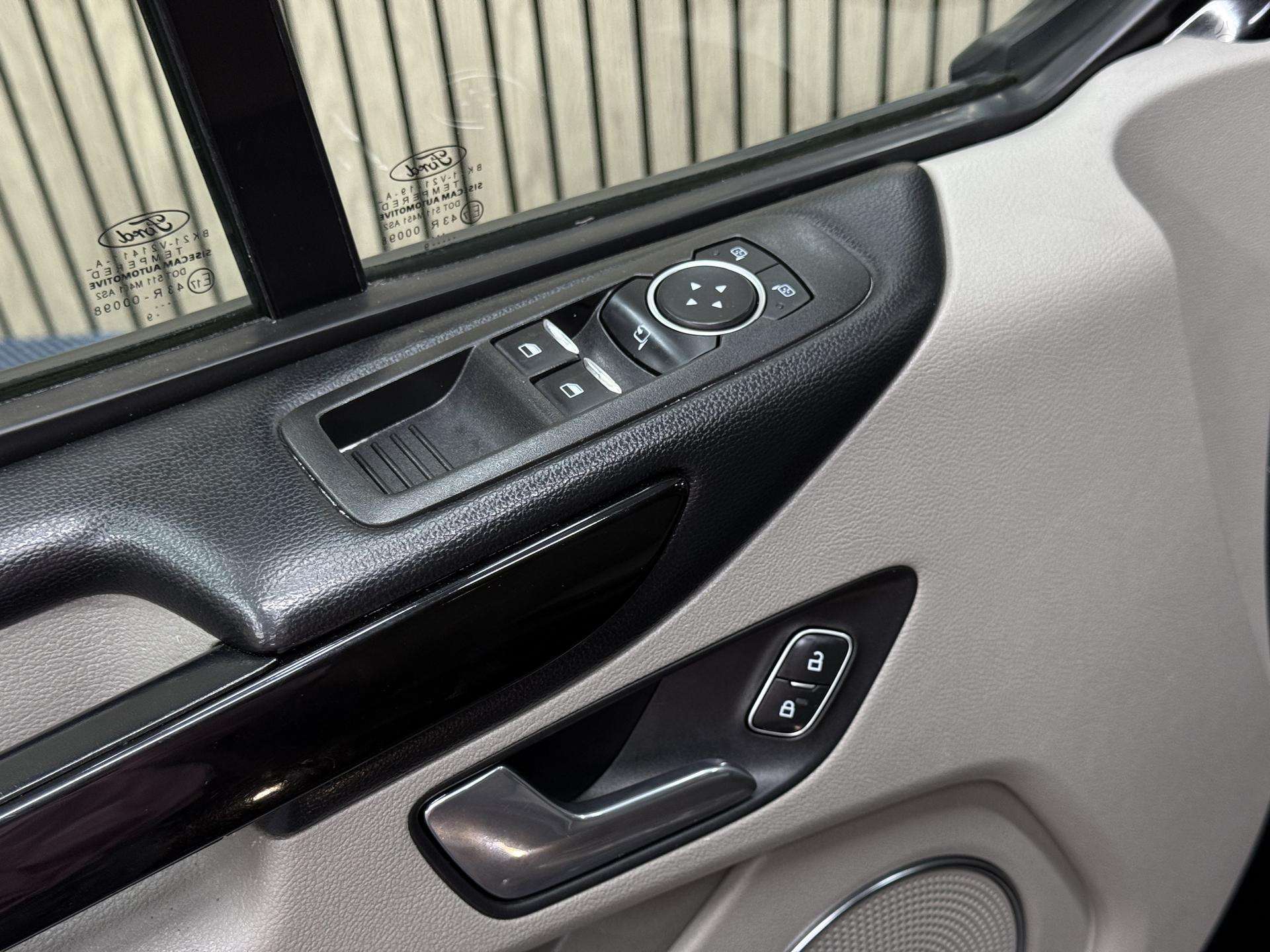 Ford Tourneo Custom