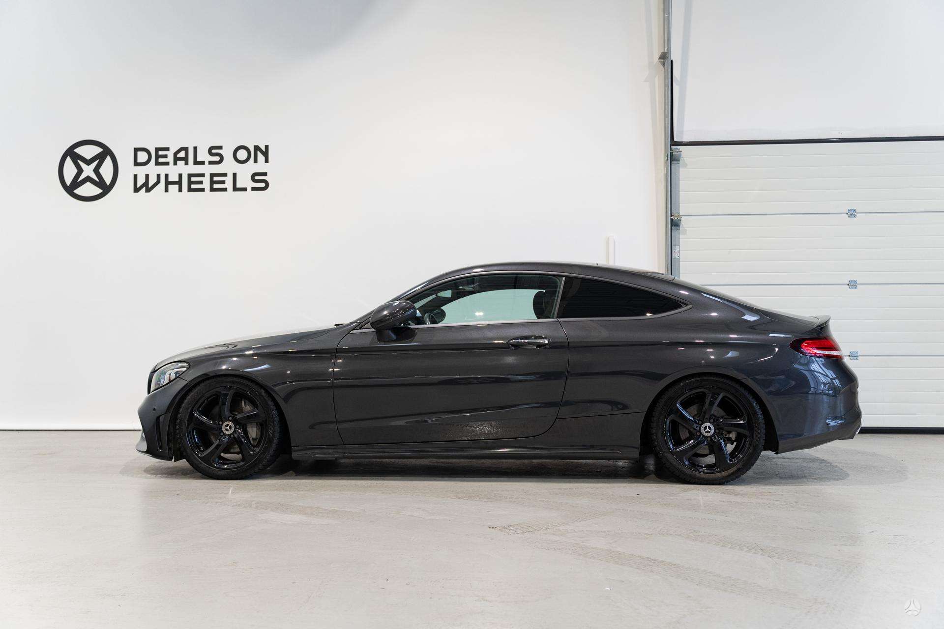 Mercedes-Benz C300
