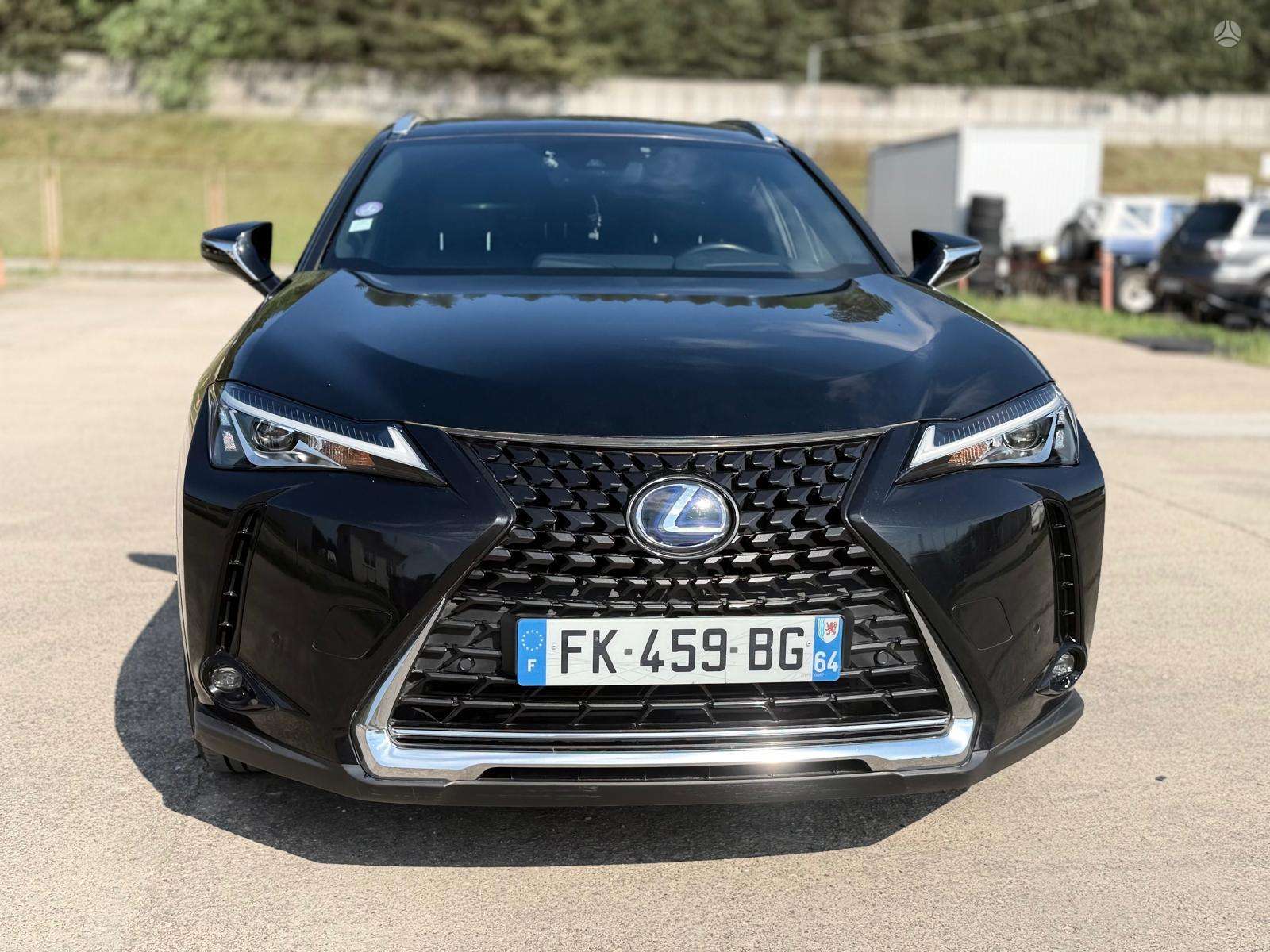 Lexus