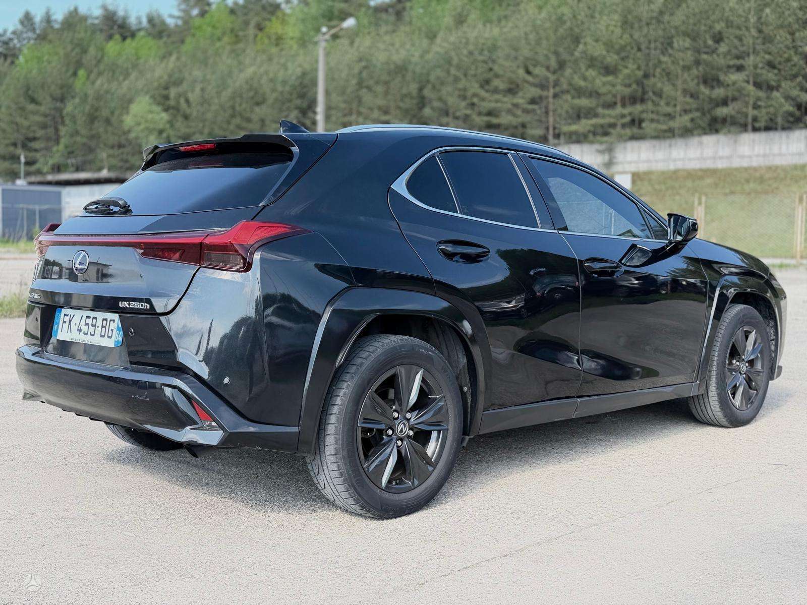 Lexus