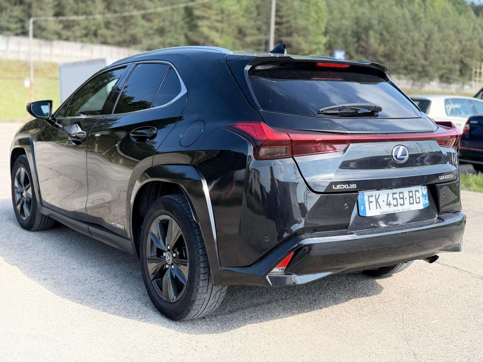 Lexus