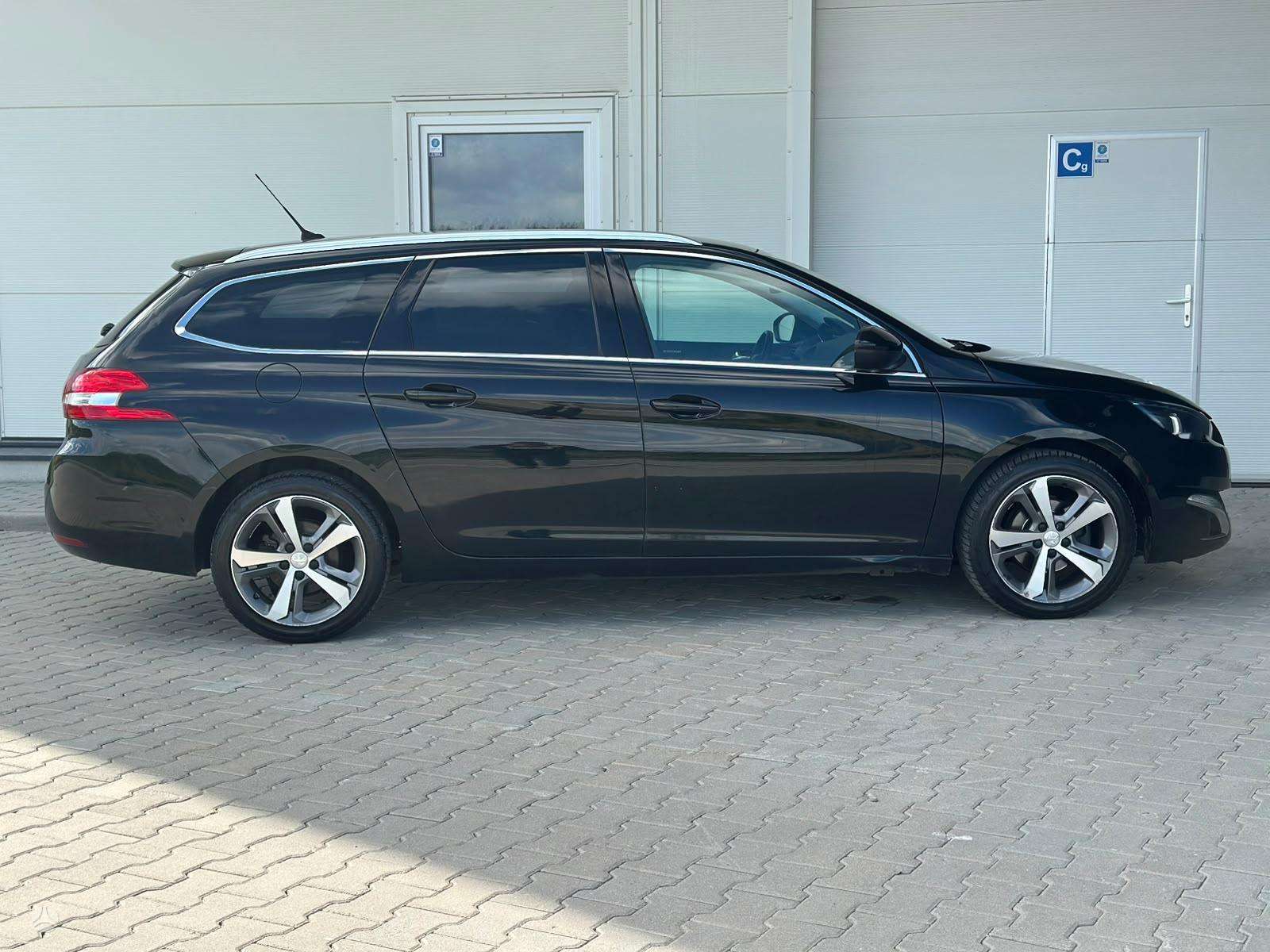 Peugeot 308 nuotrauka 8