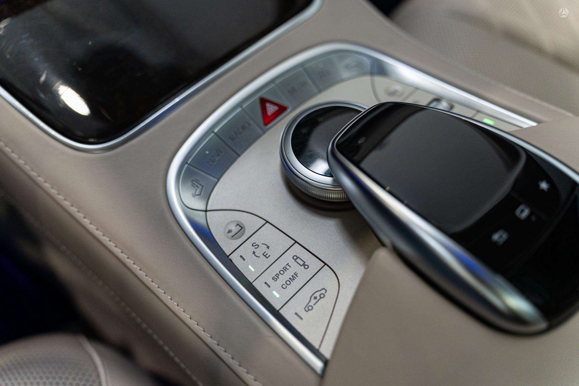 Mercedes-Benz S500