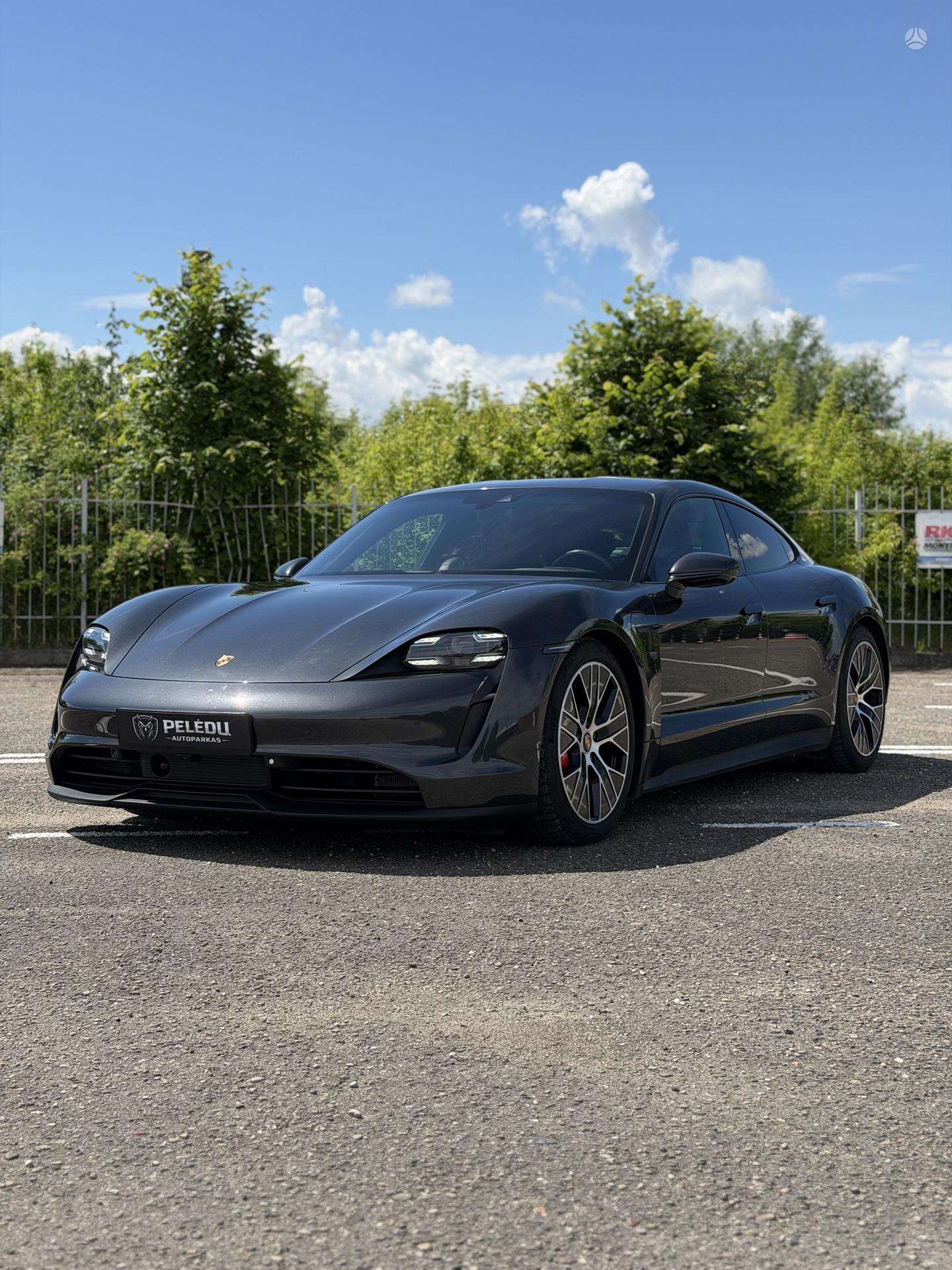 2020 Porsche Taycan