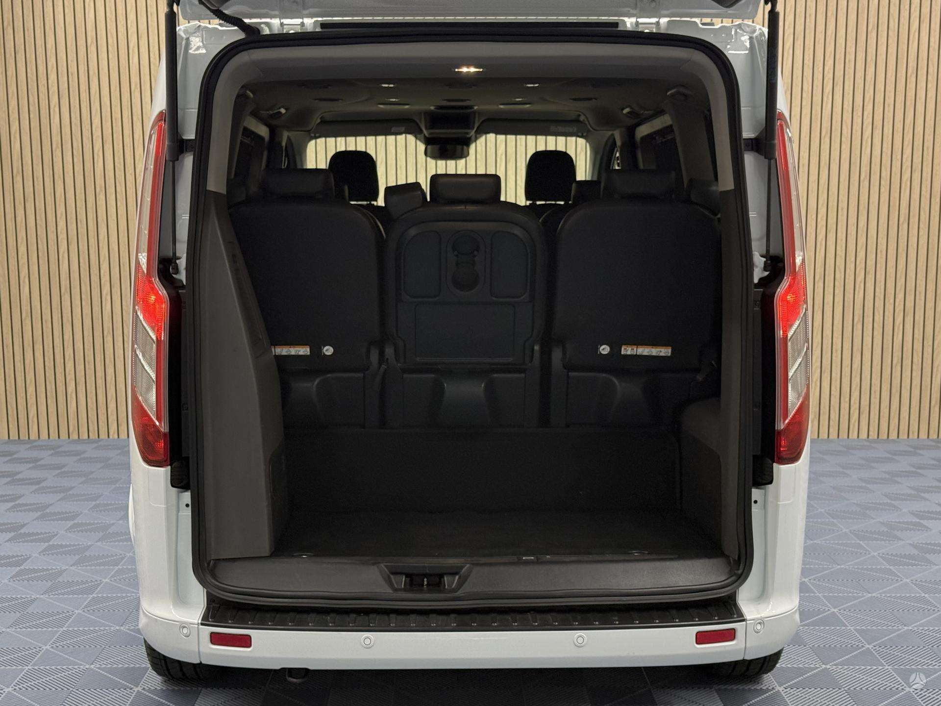 Ford Tourneo Custom