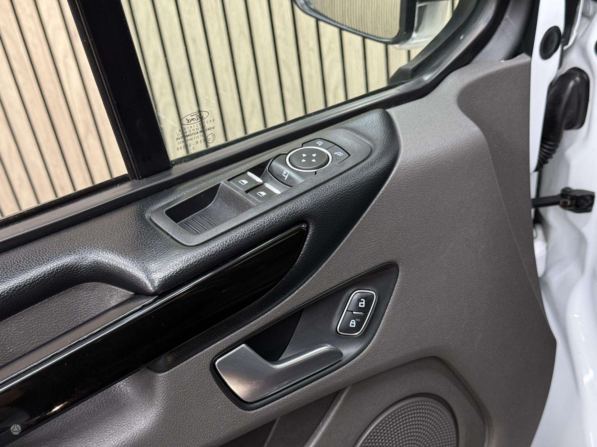 Ford Tourneo Custom