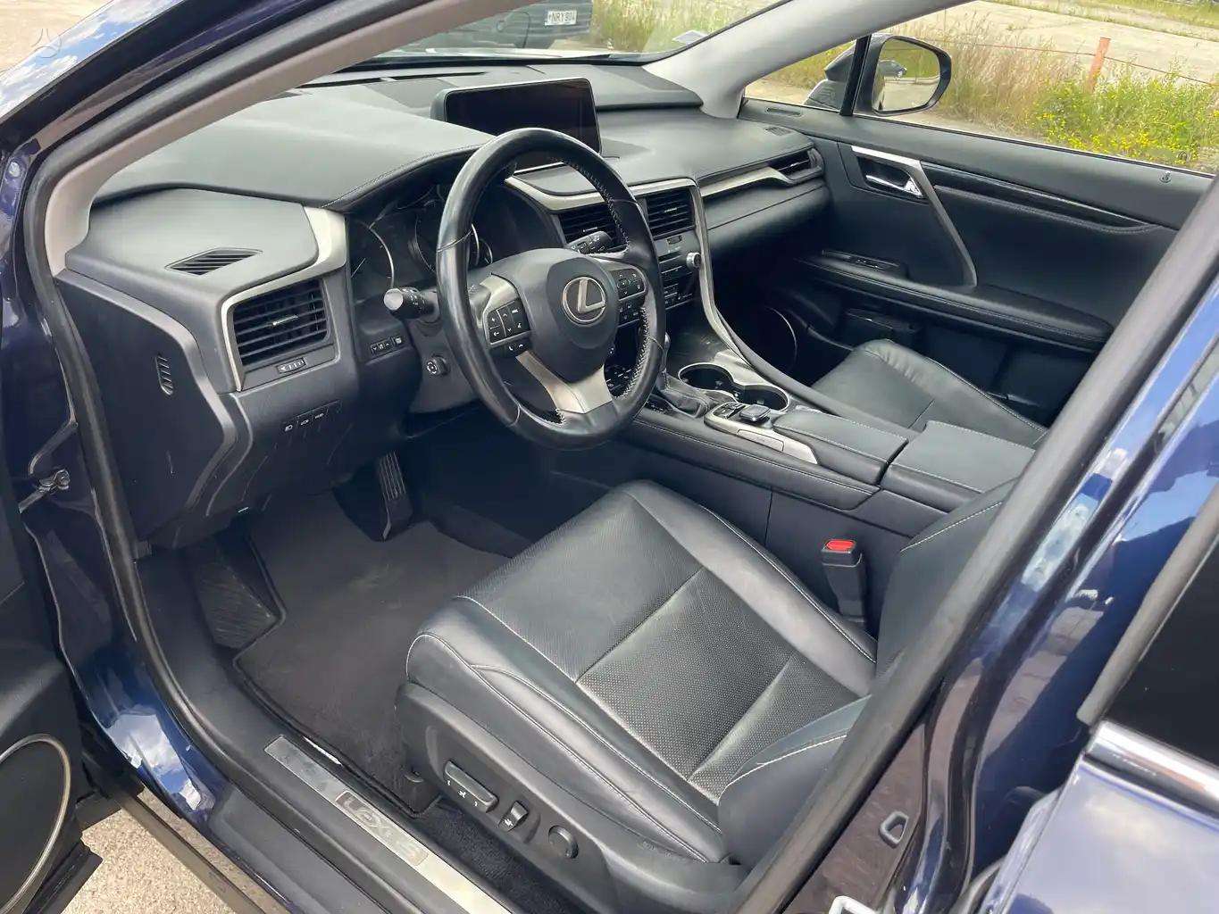 Lexus