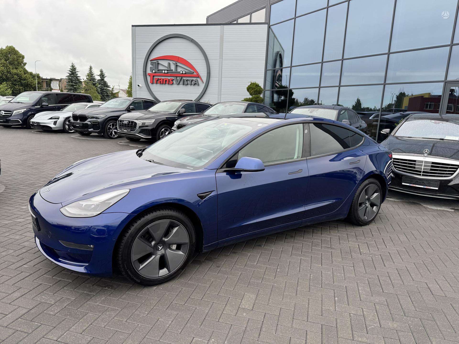 2021 Tesla Model 3 photo 2