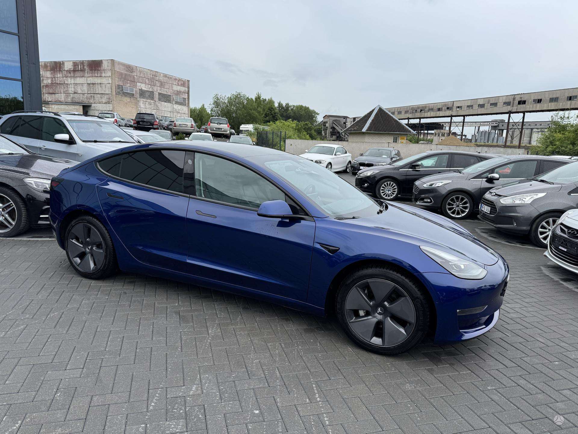 2021 Tesla Model 3 photo 8