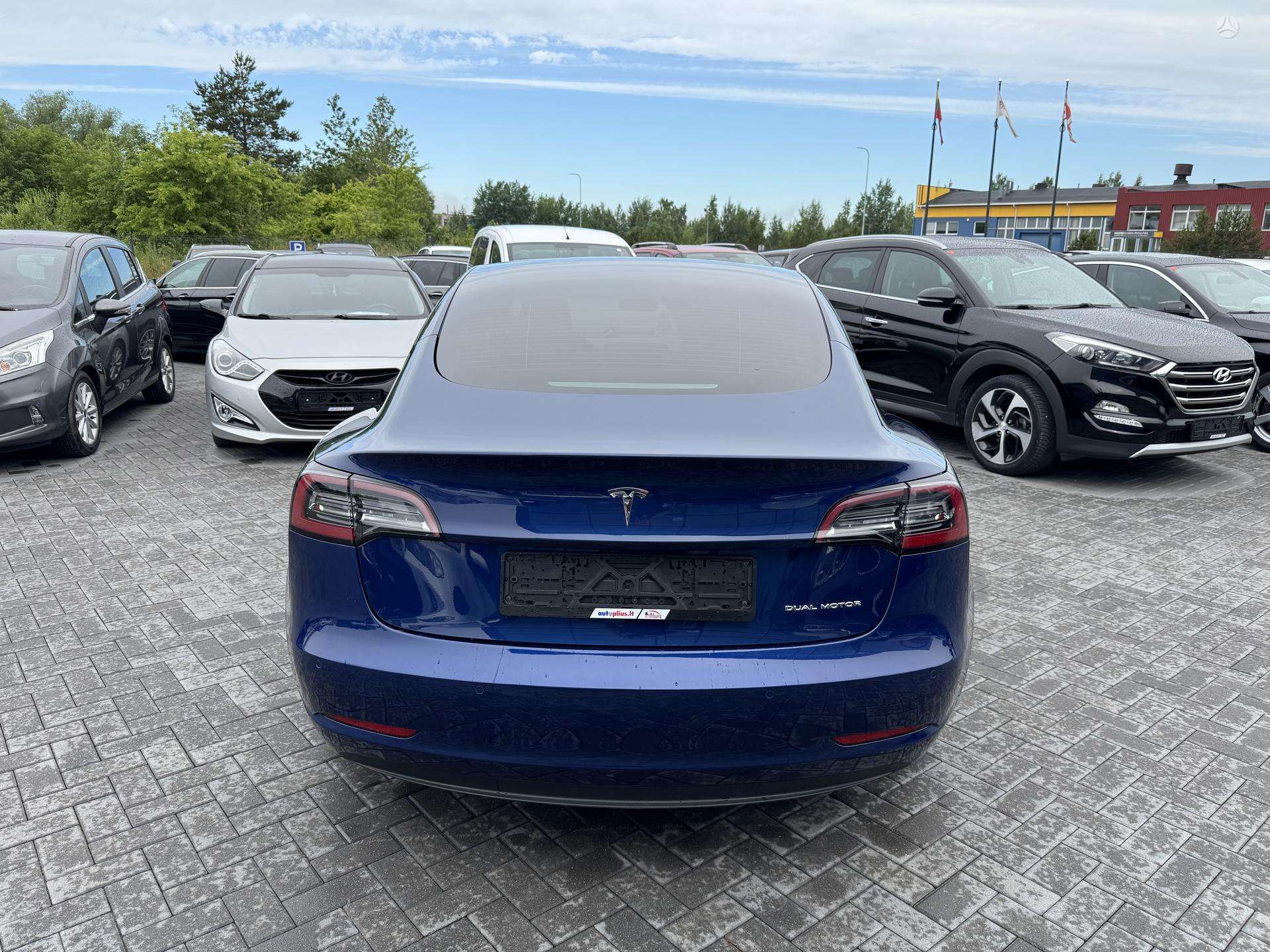 2021 Tesla Model 3 photo 5
