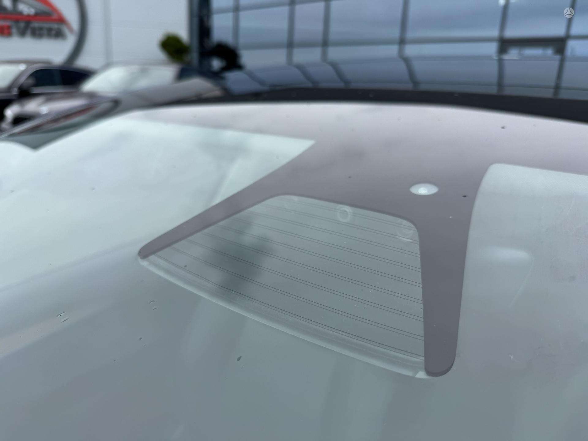 2021 Tesla Model 3 photo 11