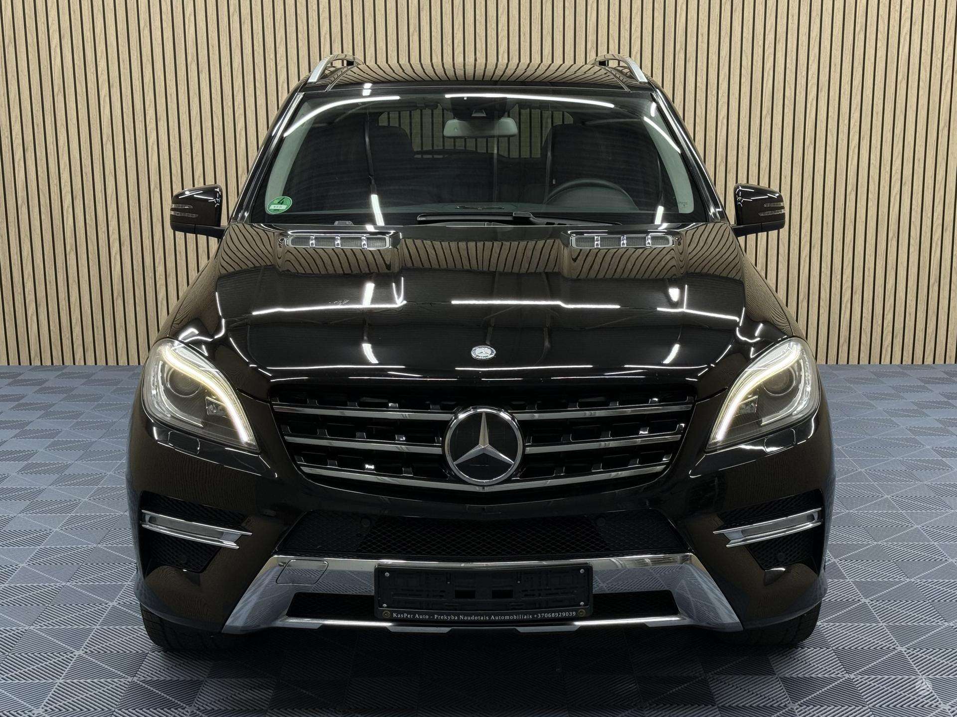Mercedes-Benz ML350
