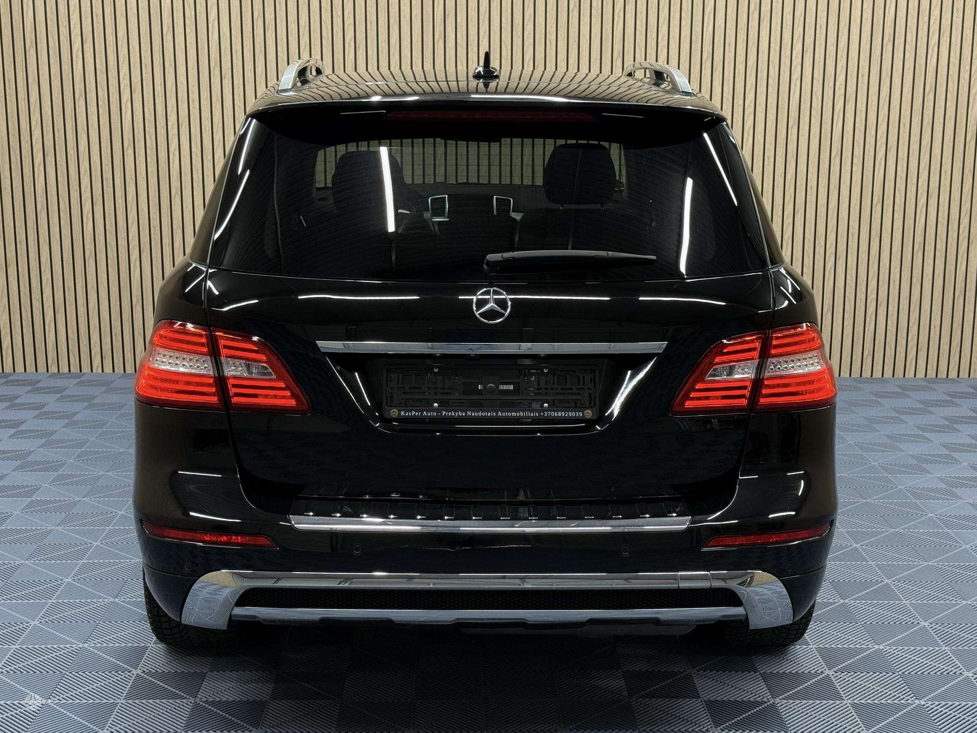 Mercedes-Benz ML350
