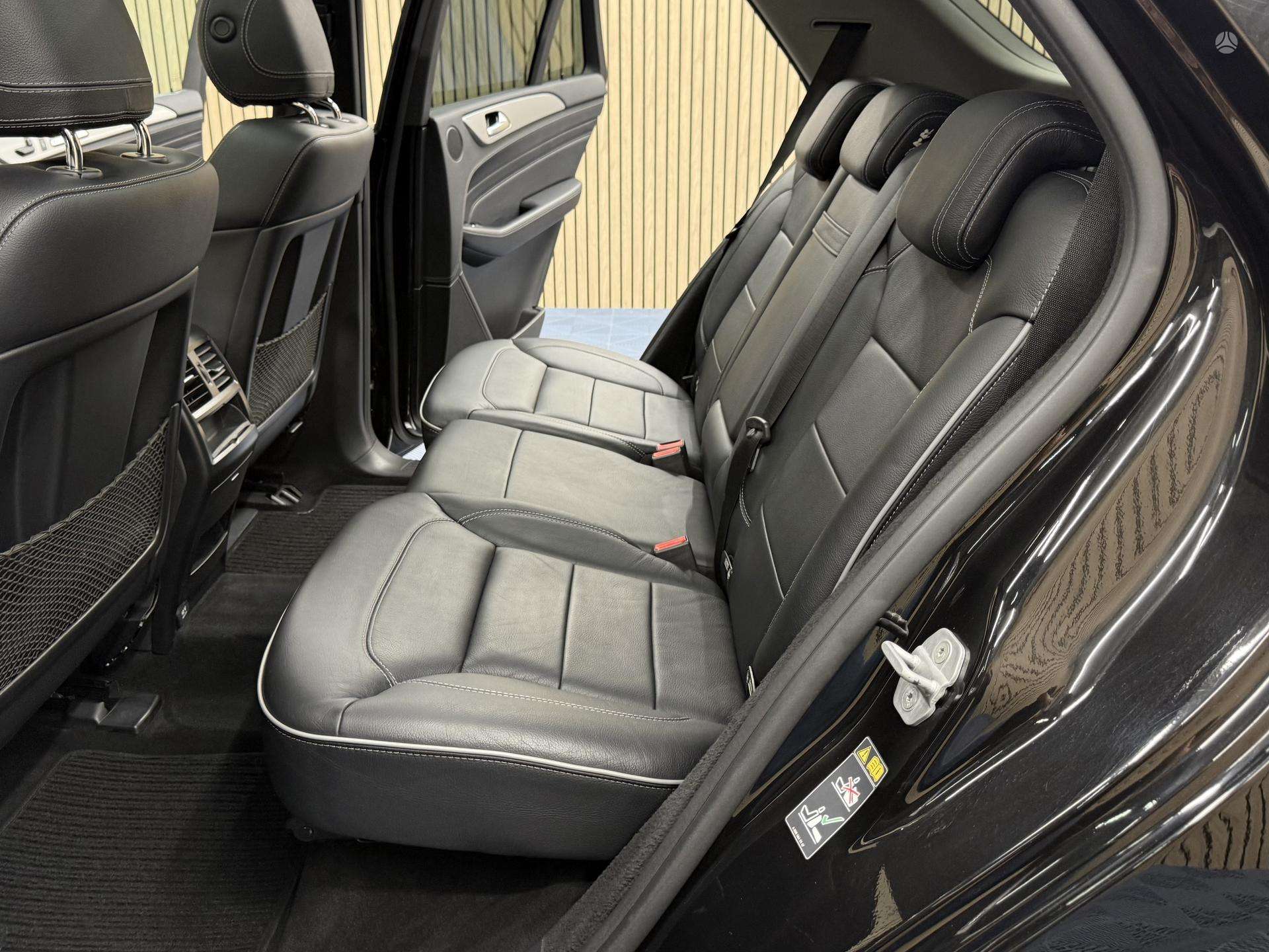 Mercedes-Benz ML350