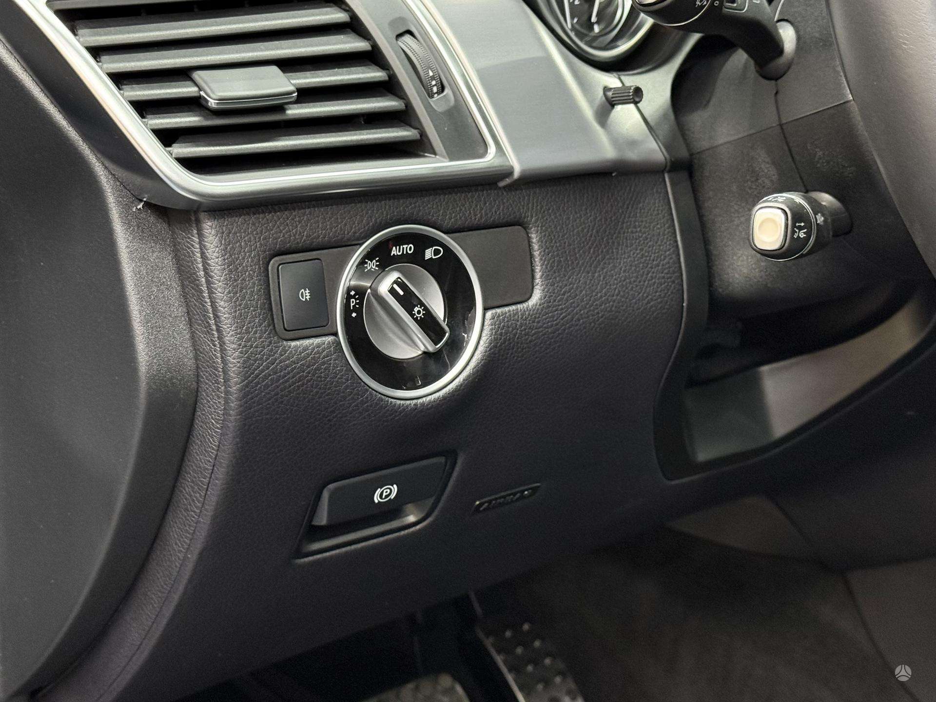 Mercedes-Benz ML350