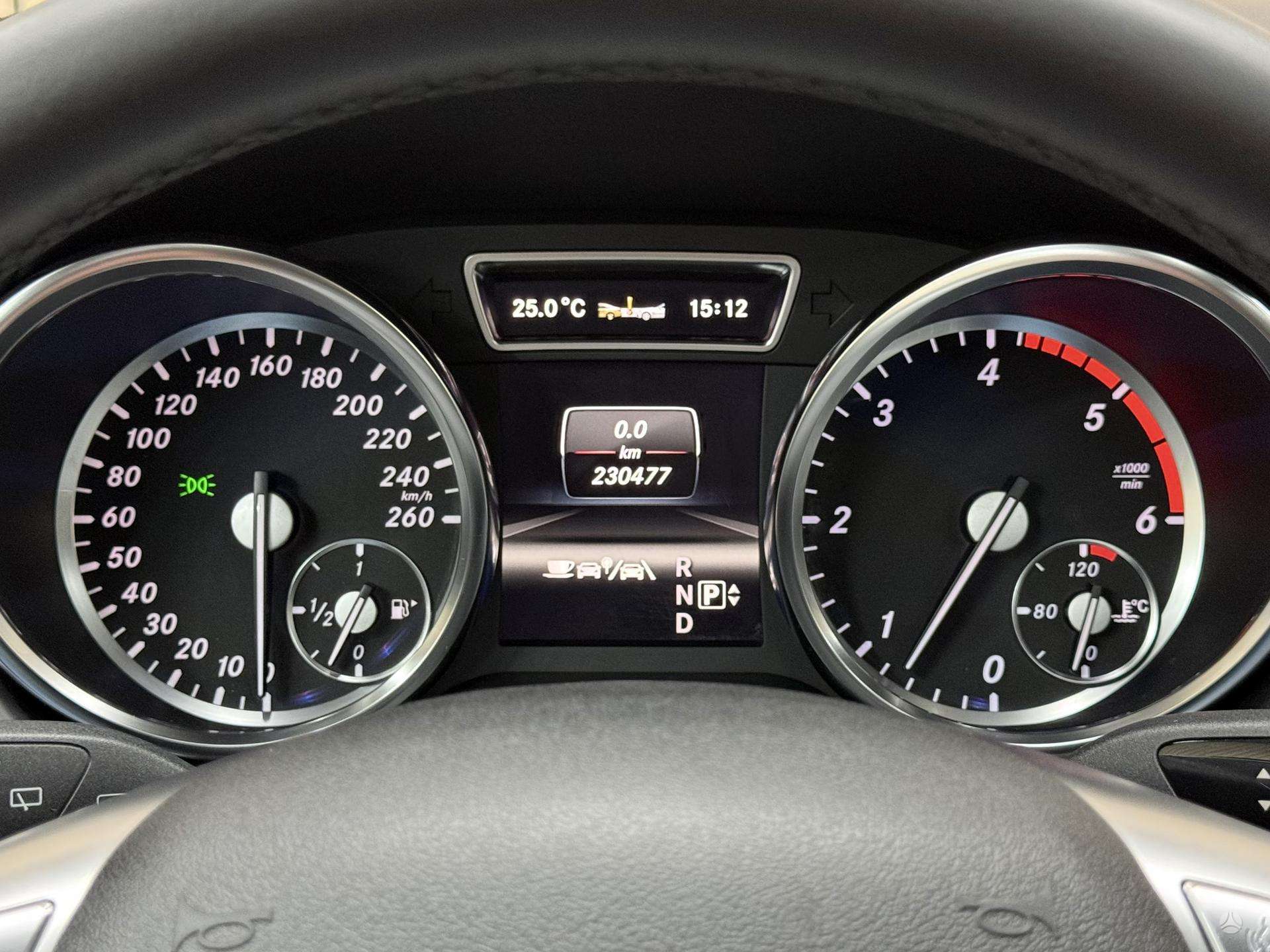 Mercedes-Benz ML350