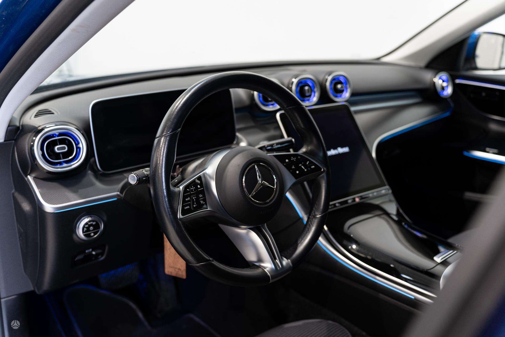 Mercedes-Benz C200